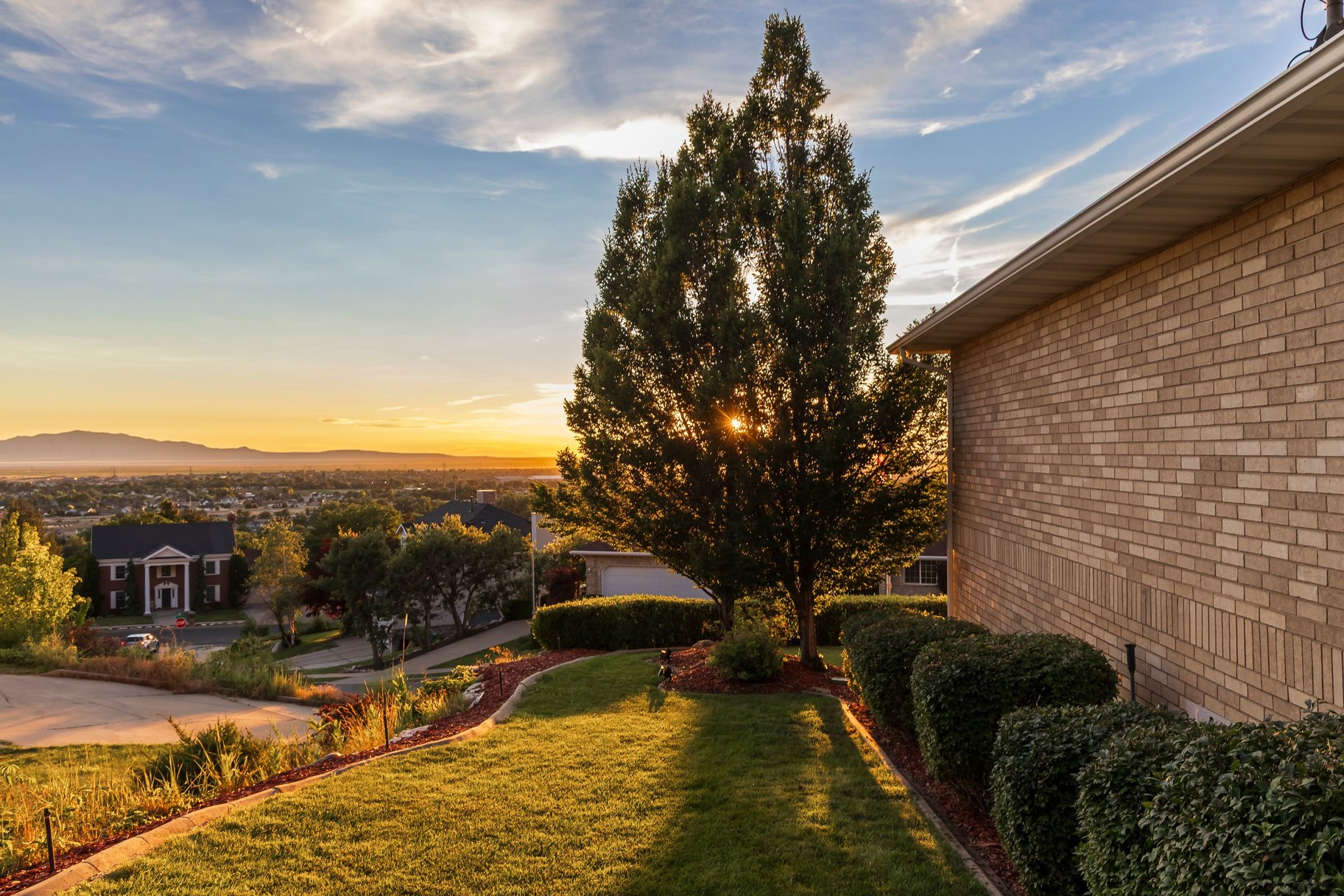  Farmington Rambler on Private Half-Acre with Incredible Views - 物件實景