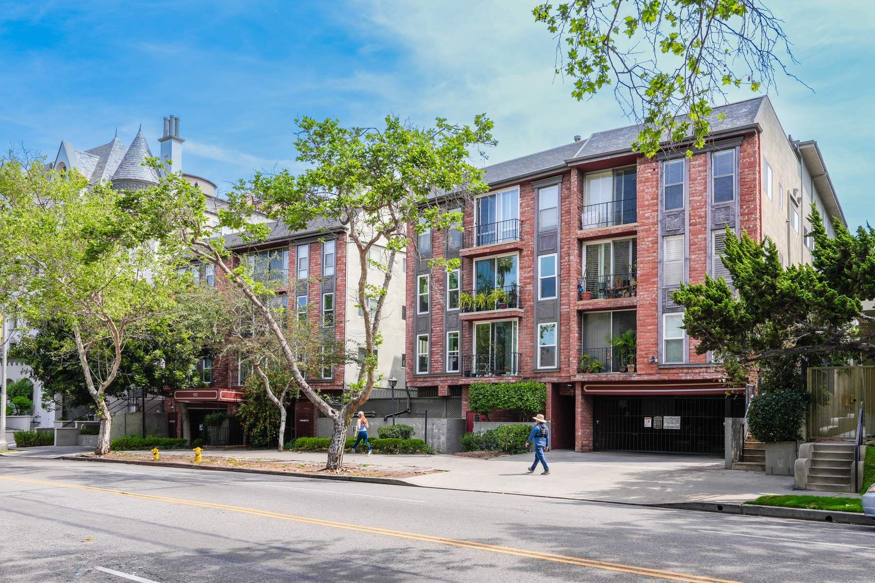  532 North Rossmore Avenue, #108 - 物件實景