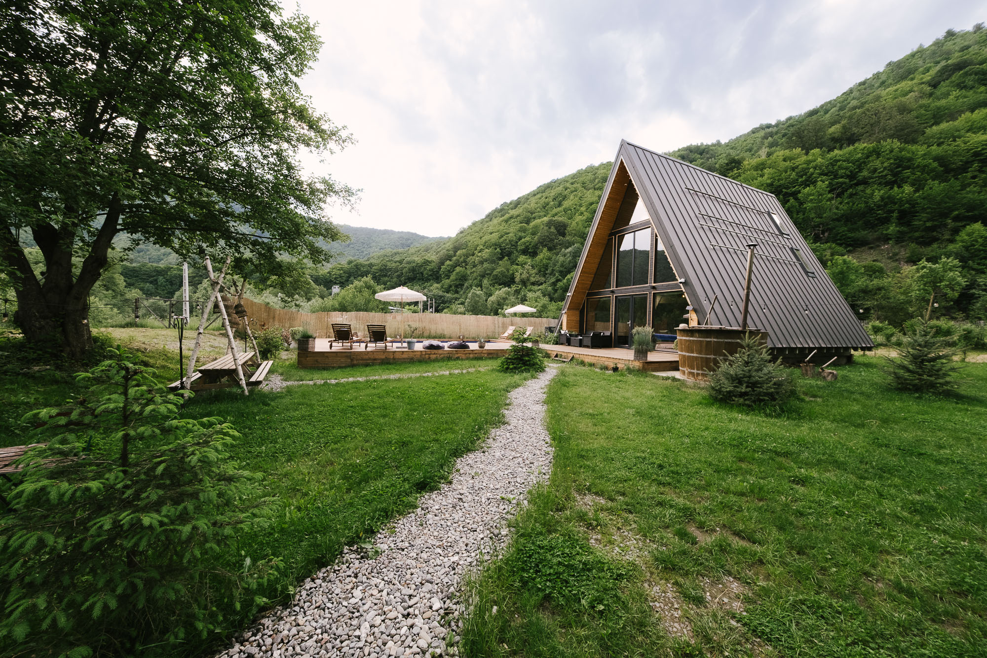  A Home Between River, Forest and Sky in the Heart of the Lotru Mountains - 物件實景