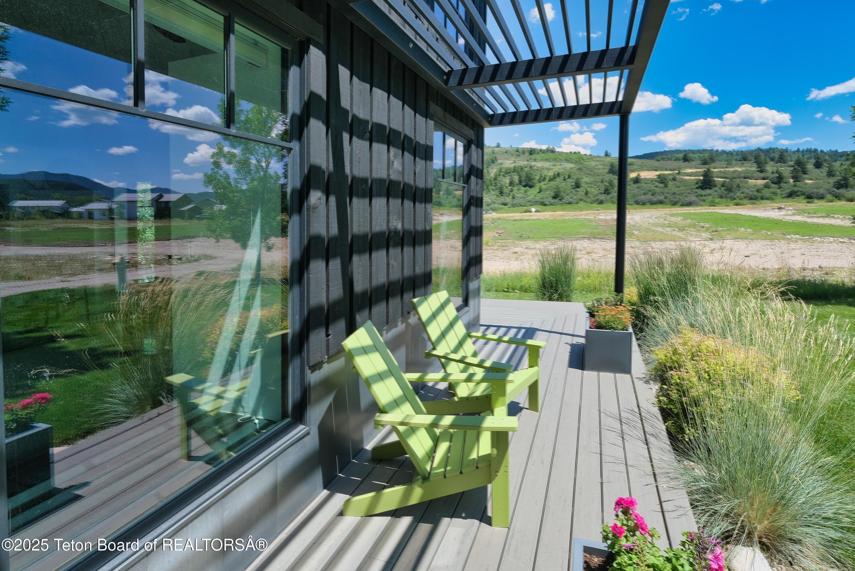 Victor, Idaho, 83455, United States, 4 Bedrooms Bedrooms, ,2 BathroomsBathrooms,Residential,For Sale,1895074