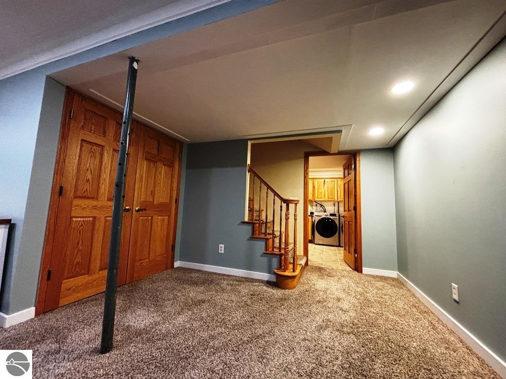 Traverse City, Michigan, 49684, United States, 3 Bedrooms Bedrooms, ,2 BathroomsBathrooms,Residential,For Sale,1882557