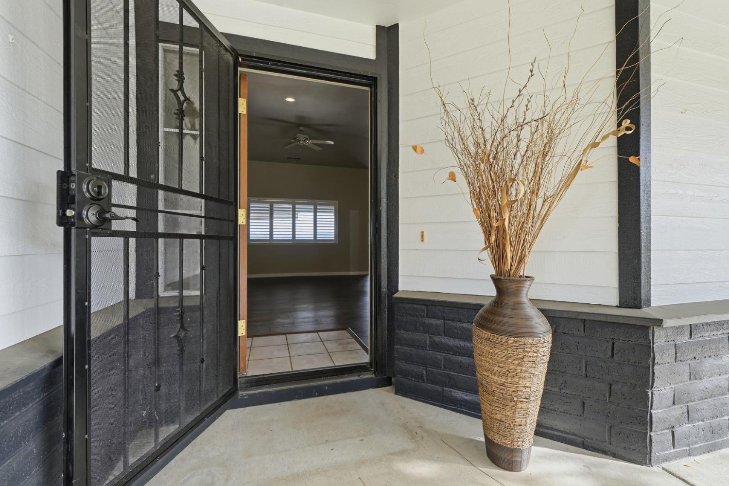 Jackson, California, 95642, United States, 3 Bedrooms Bedrooms, ,2 BathroomsBathrooms,Residential,For Sale,1992385