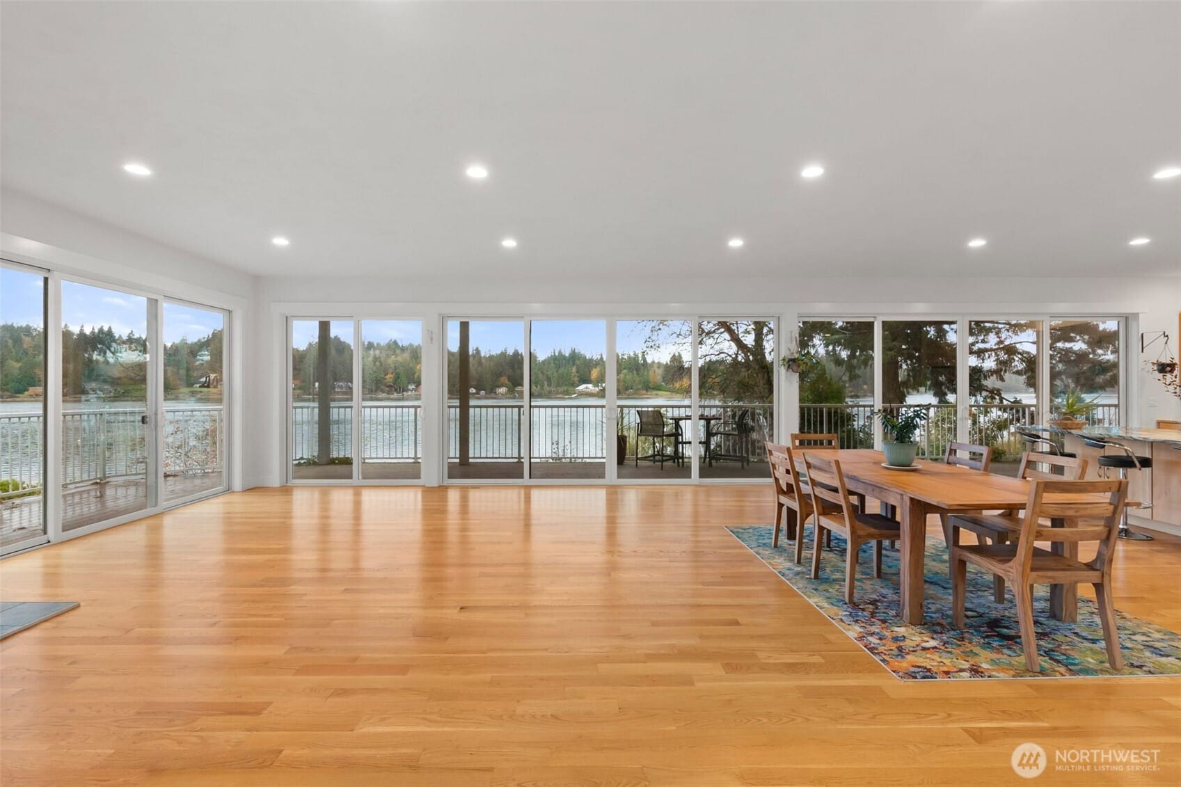 Shelton, Washington, 98584, United States, 3 Bedrooms Bedrooms, ,2 BathroomsBathrooms,Residential,For Sale,1992826