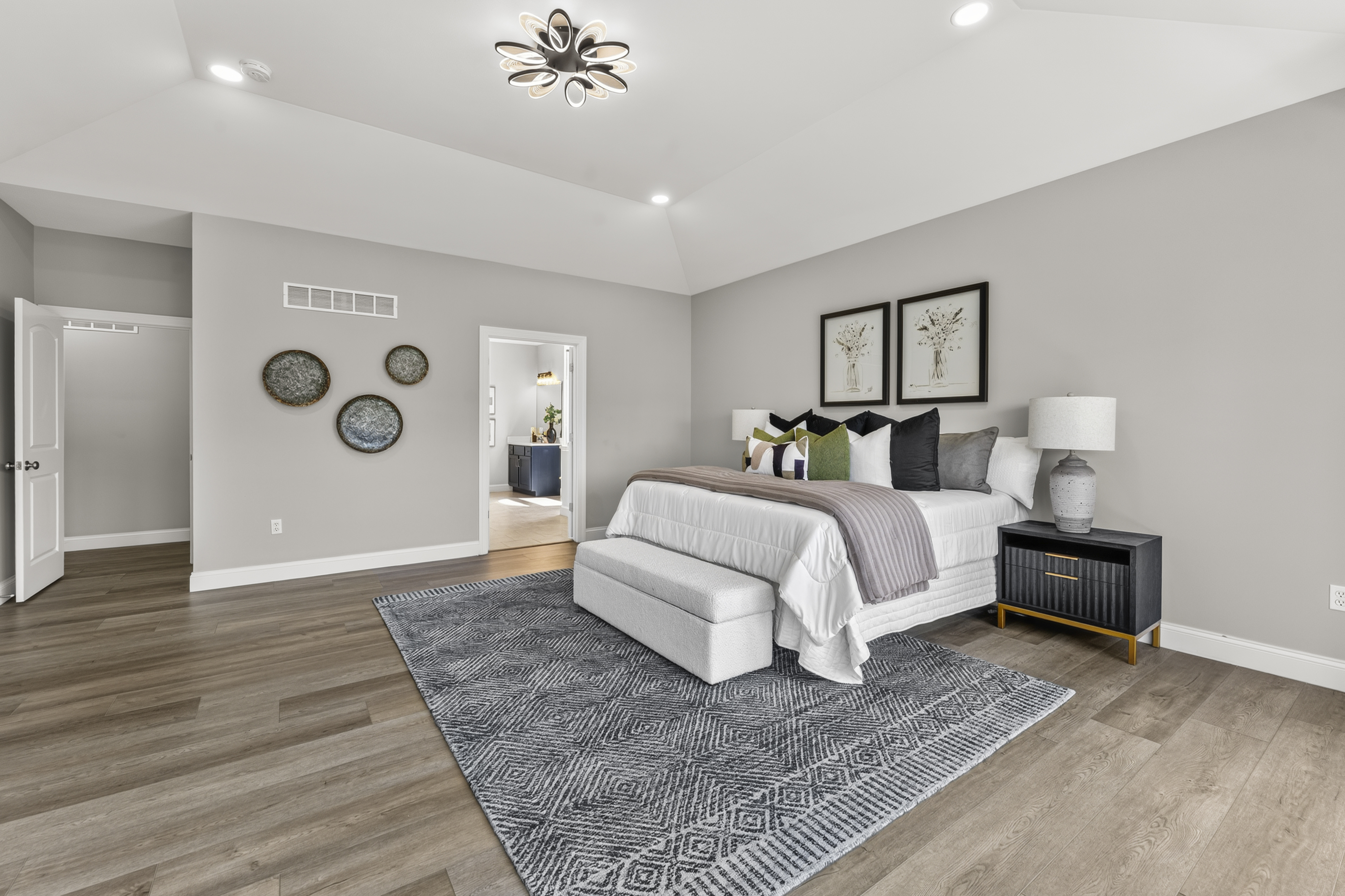  Modern 1.5-story home in Chesterfield, less than 3 years old - 物件實景