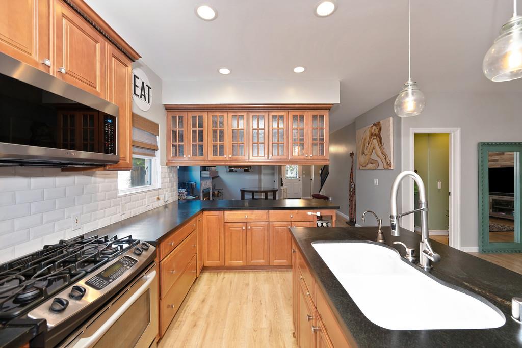 Sacramento, California, 95818, United States, 3 Bedrooms Bedrooms, ,3 BathroomsBathrooms,Residential,For Sale,1954862