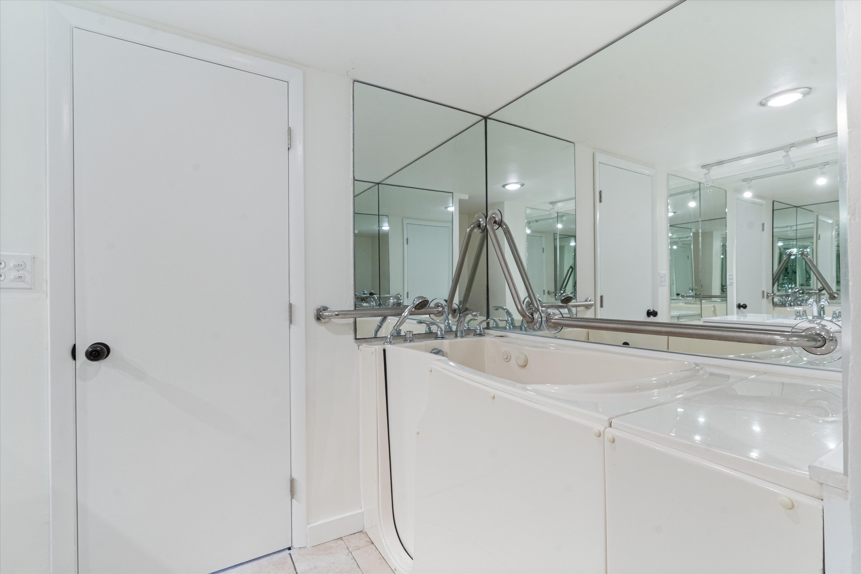  2100 S Ocean Ln, Fort Lauderdale, FL, 33316 - 物件實景