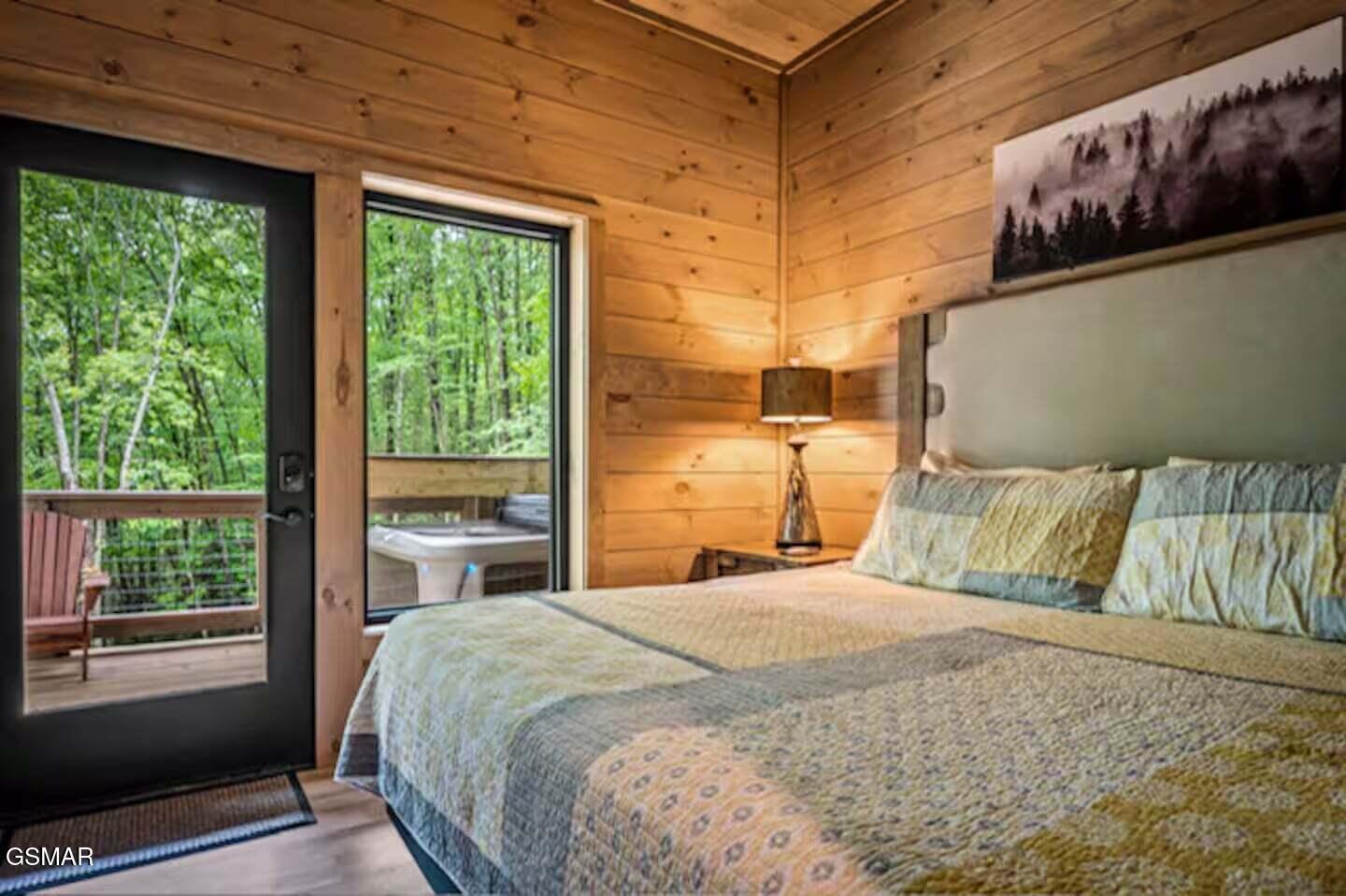 Sevierville, Tennessee, 37862, United States, 2 Bedrooms Bedrooms, ,3 BathroomsBathrooms,Residential,For Sale,1976879