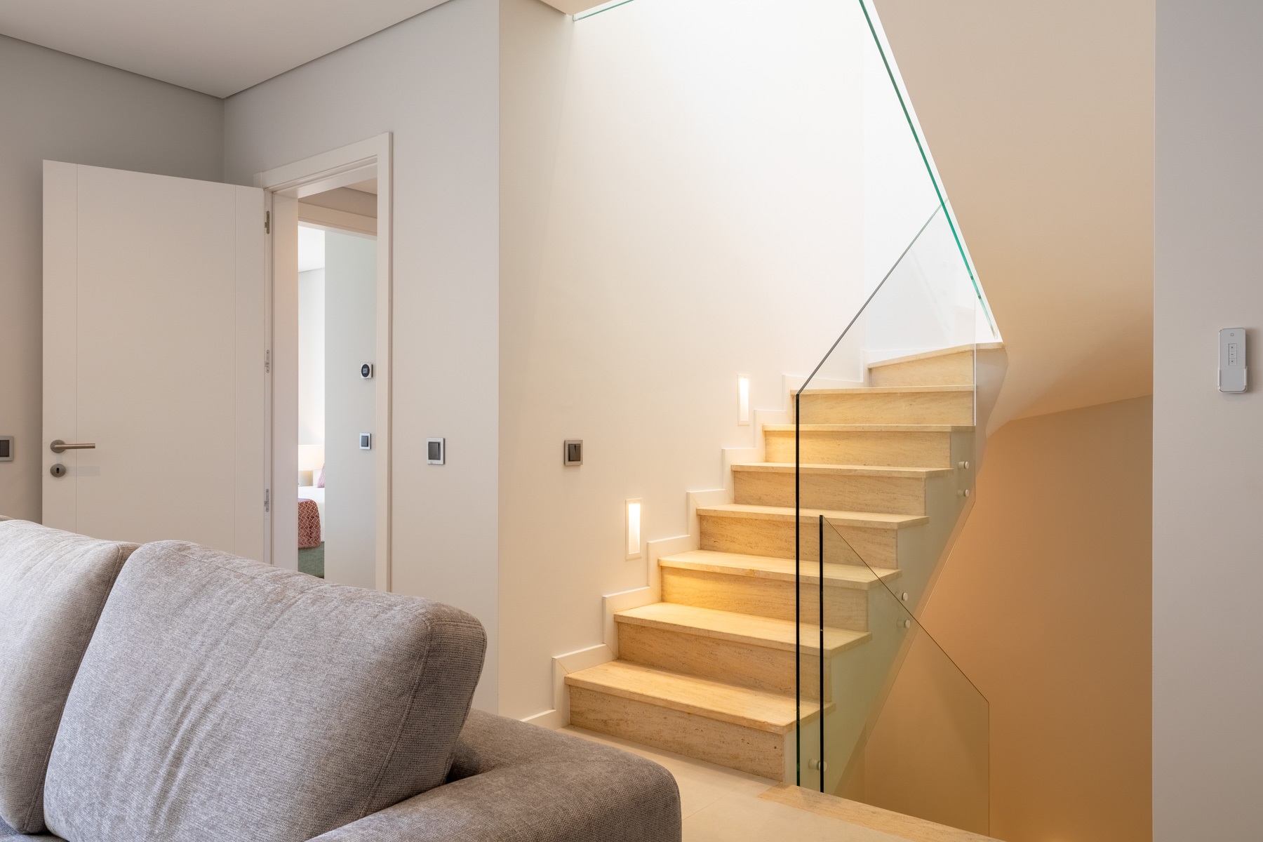  Semi-detached house, 2 bedrooms, for Sale - 物件實景