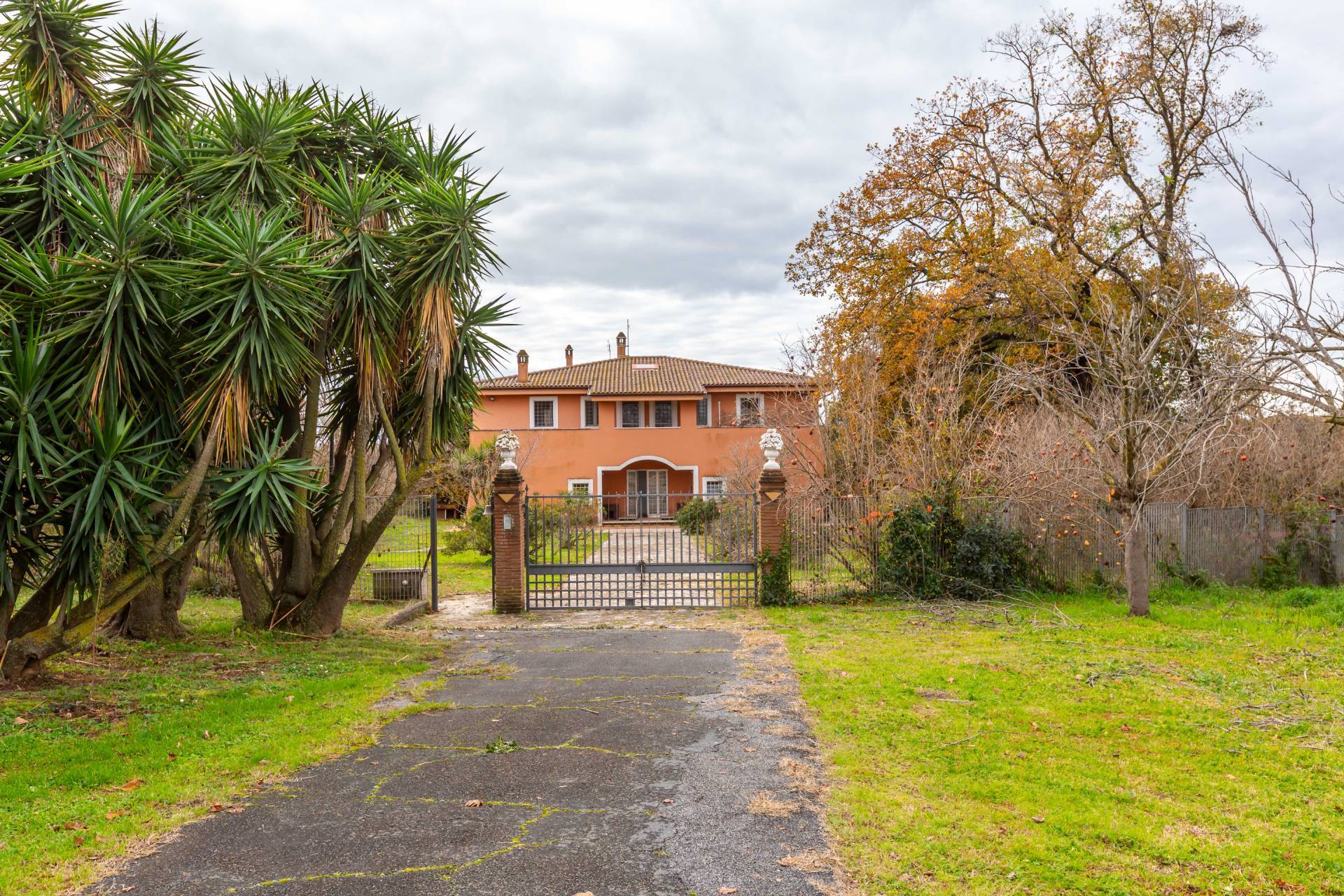 Fiumicino, Roma, 00054, IT, 10 Bedrooms Bedrooms, ,8 BathroomsBathrooms,Residential,For Sale,1940363