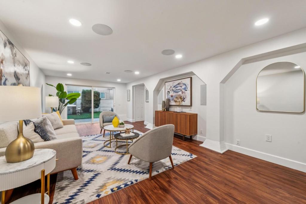 San Francisco, California, 94132, United States, 4 Bedrooms Bedrooms, ,3 BathroomsBathrooms,Residential,For Sale,2005595