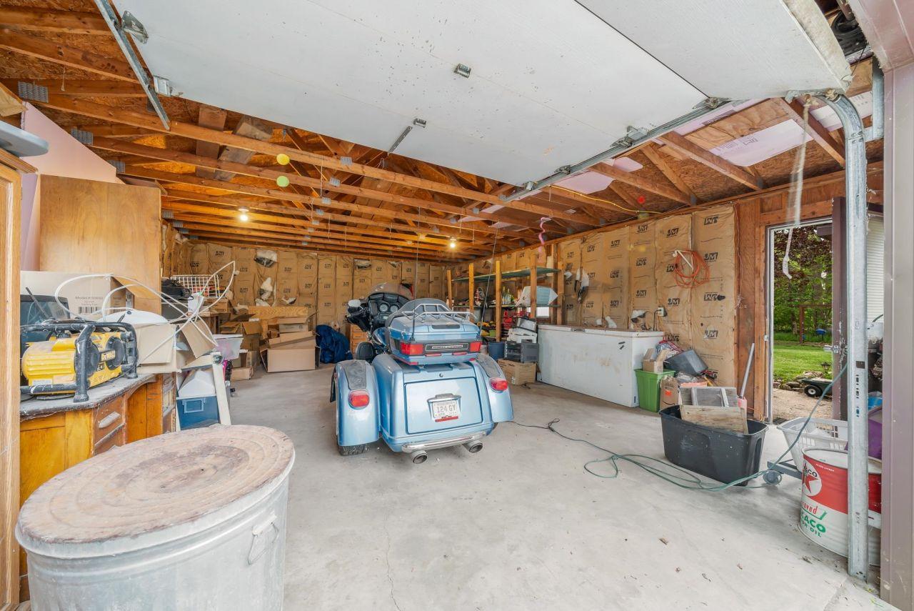 HORTONVILLE, Wisconsin, 54944, United States, 3 Bedrooms Bedrooms, ,2 BathroomsBathrooms,Residential,For Sale,1827520