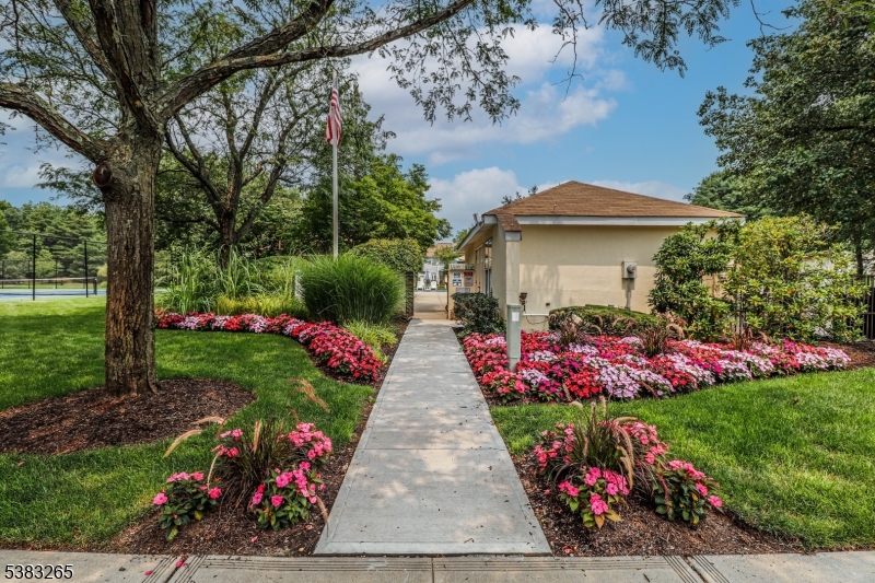 Sayreville Boro, New Jersey, 08859, United States, 2 Bedrooms Bedrooms, ,3 BathroomsBathrooms,Residential,For Sale,1962981