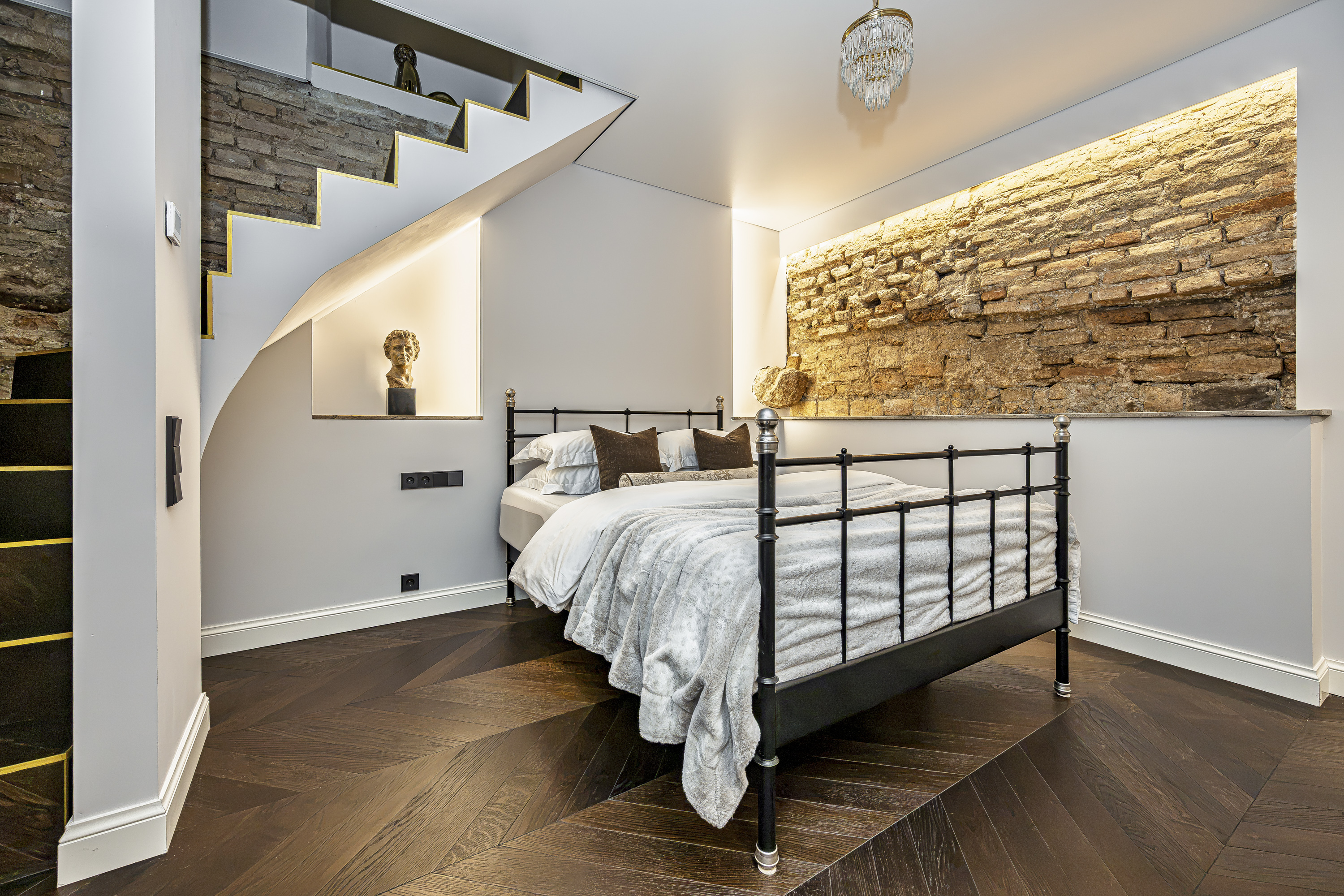 Classic Elegance in the Heart of Užupis - 物件實景