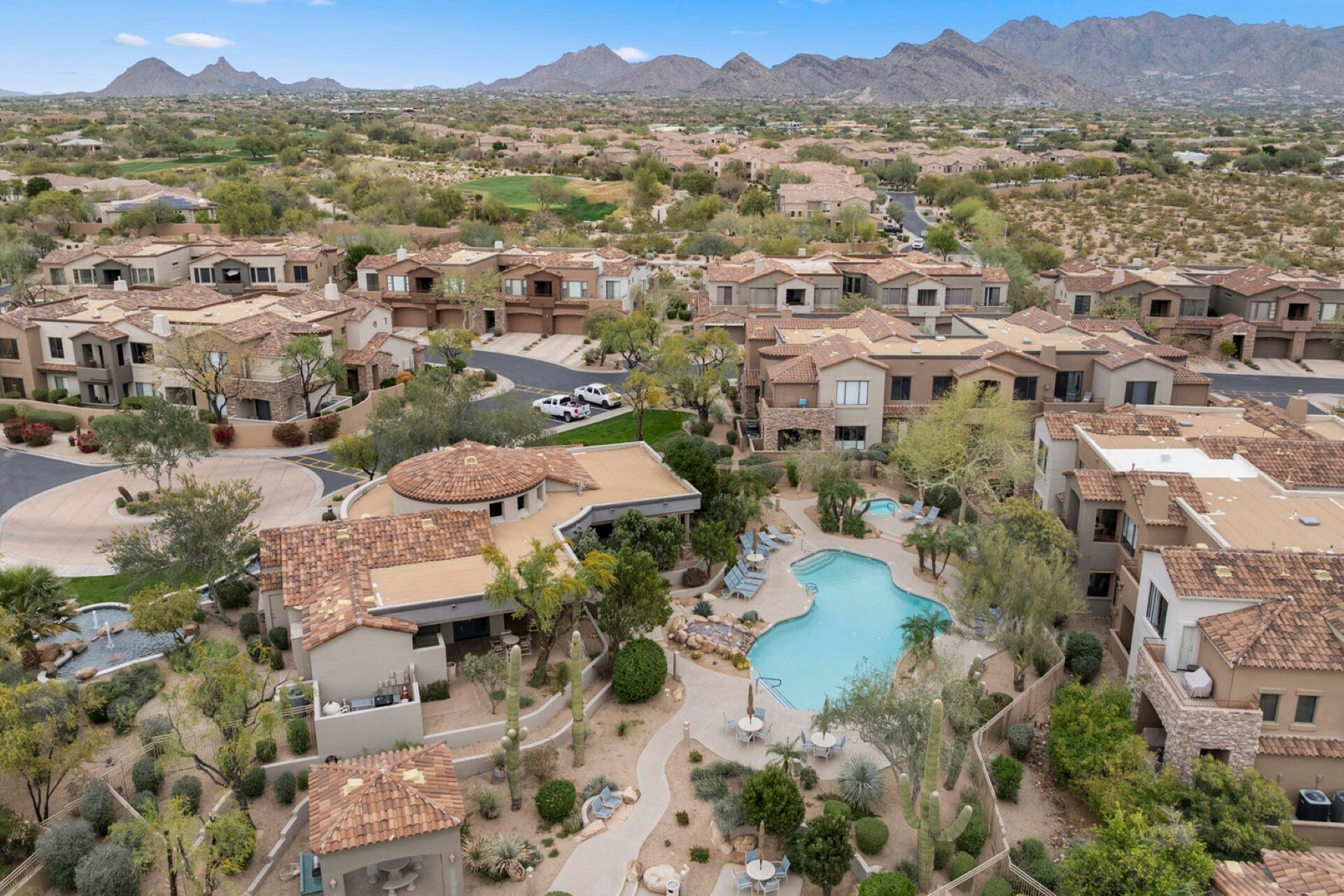  19550 N Grayhawk Drive  Scottsdale, AZ - 物件實景