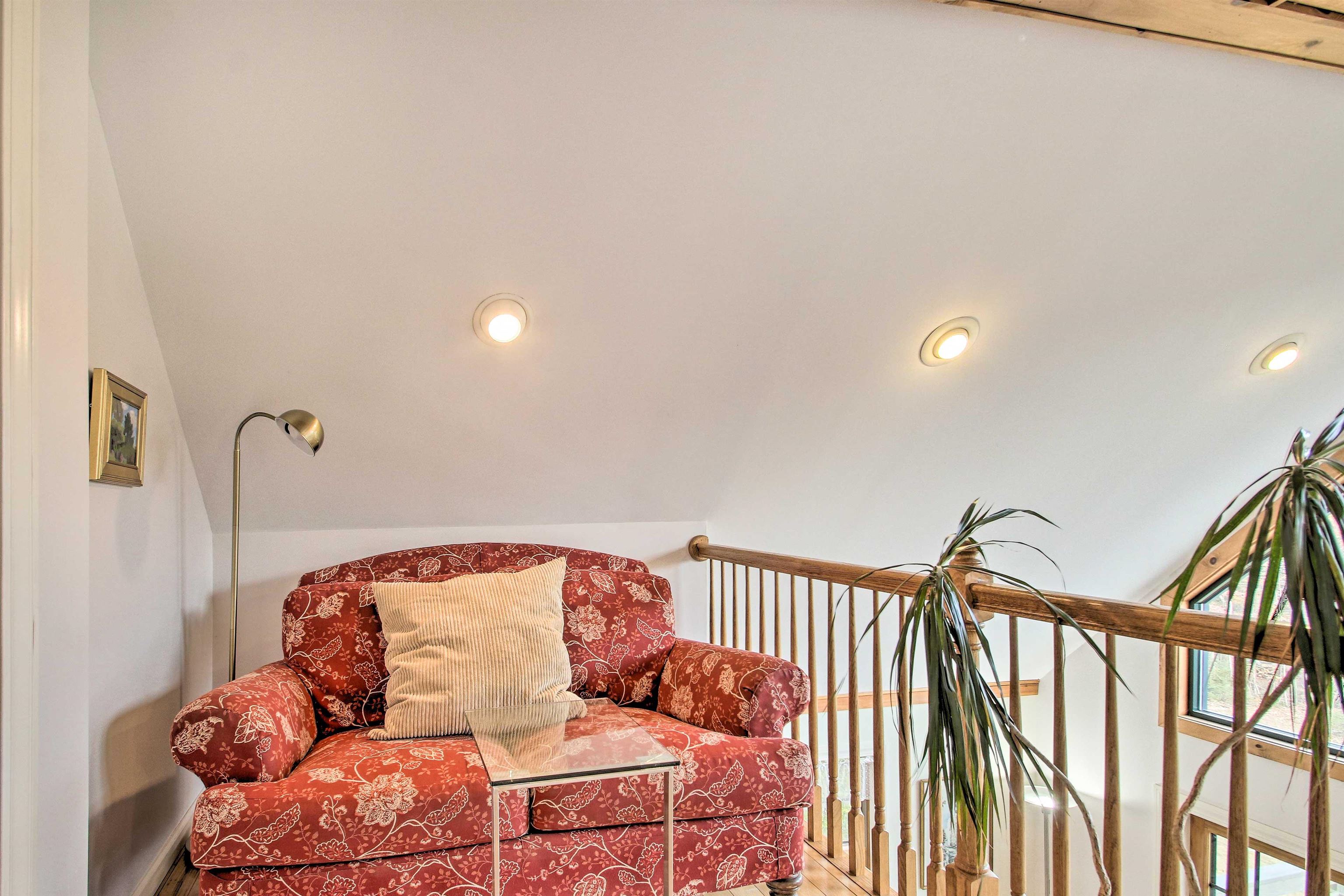 Easton, New Hampshire, 03580, United States, 3 Bedrooms Bedrooms, ,2 BathroomsBathrooms,Residential,For Sale,1846634