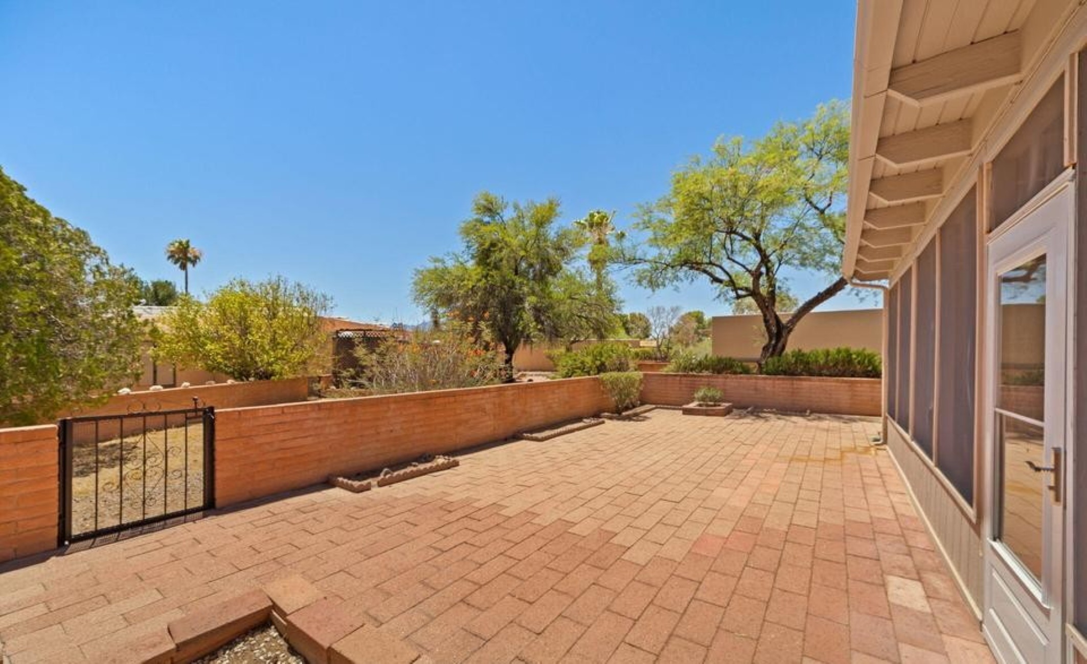  320 E Paseo Verde, Green Valley, AZ 85614 - 物件實景