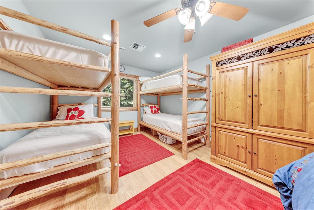 Lake Almanor West, California, 96020, United States, 6 Bedrooms Bedrooms, ,4 BathroomsBathrooms,Residential,For Sale,1950593