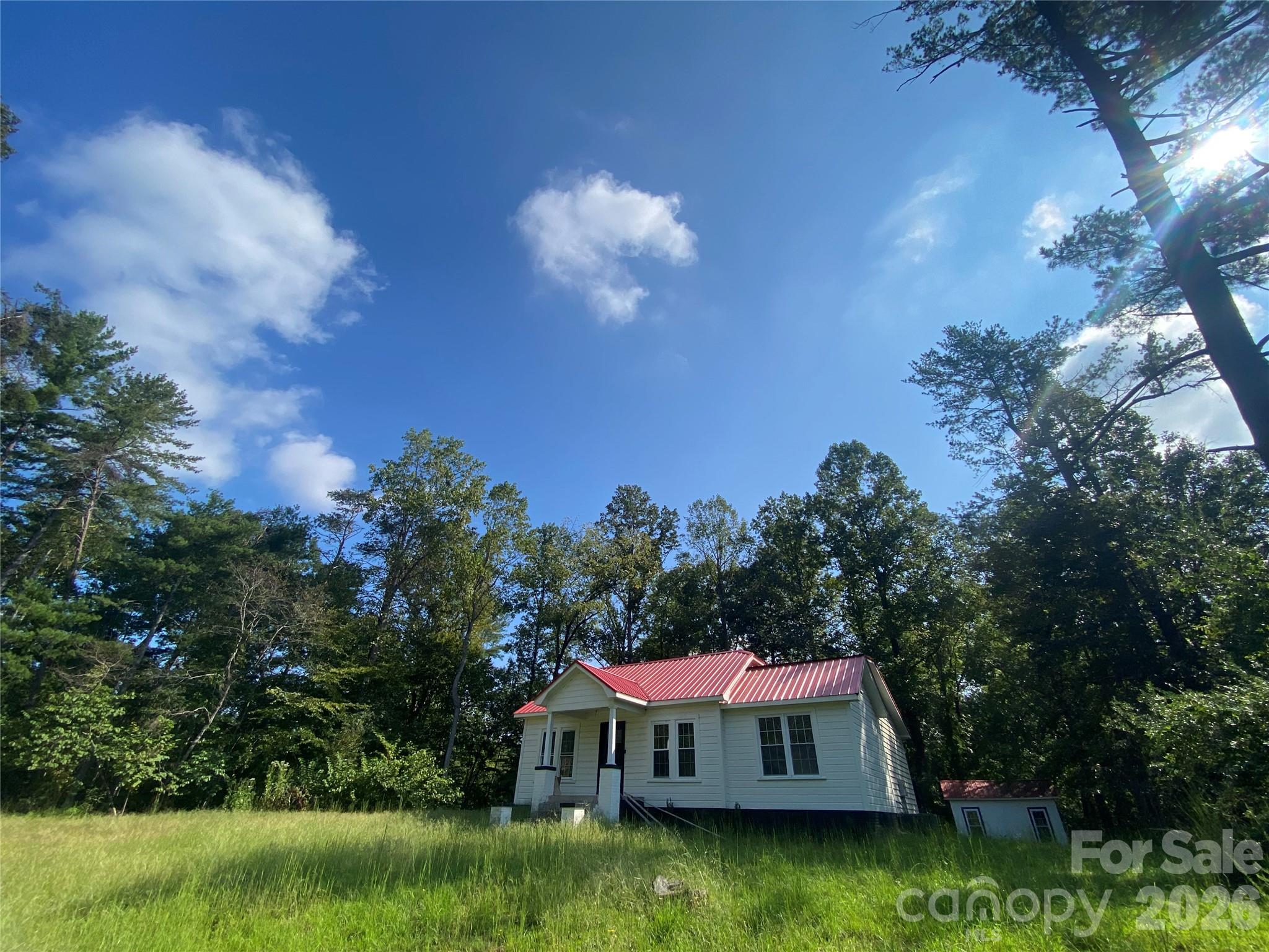 Vine Arden Rd, Morganton, NC 28655