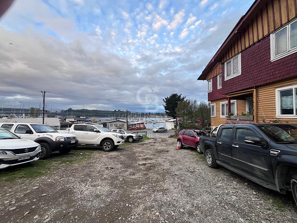 Puerto Montt, Chile, 7 Bedrooms Bedrooms, ,3 BathroomsBathrooms,Residential,For Sale,1991776