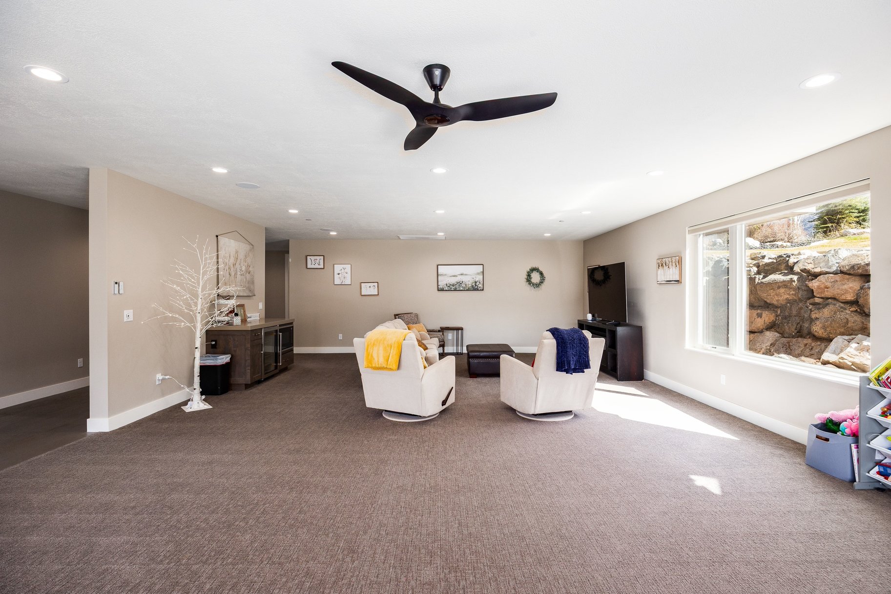  Mountain Contemporary Masterpiece with Panoramic Summit Creek Views - 物件實景