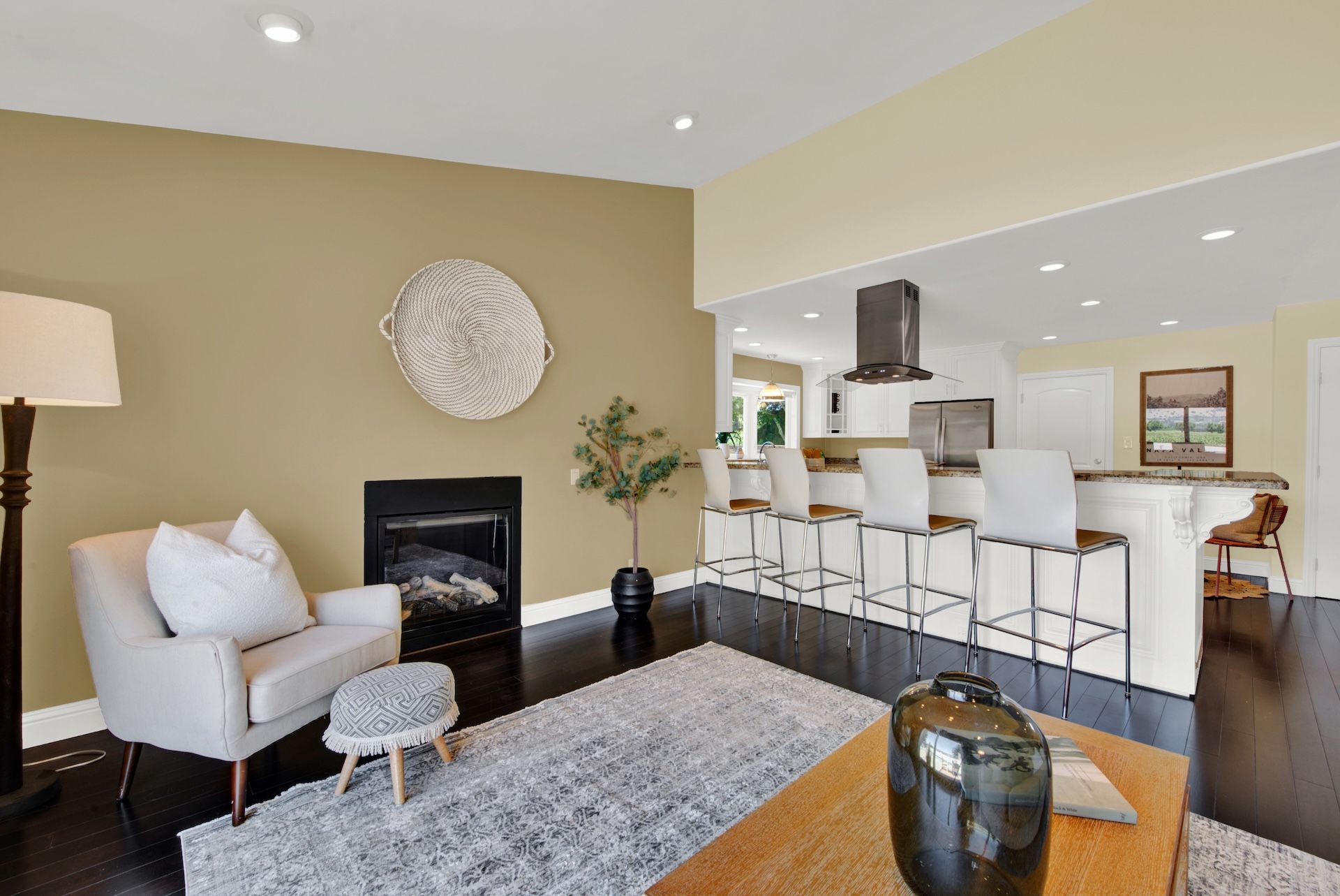  Beautifully Updated Single-Level Home - 物件實景