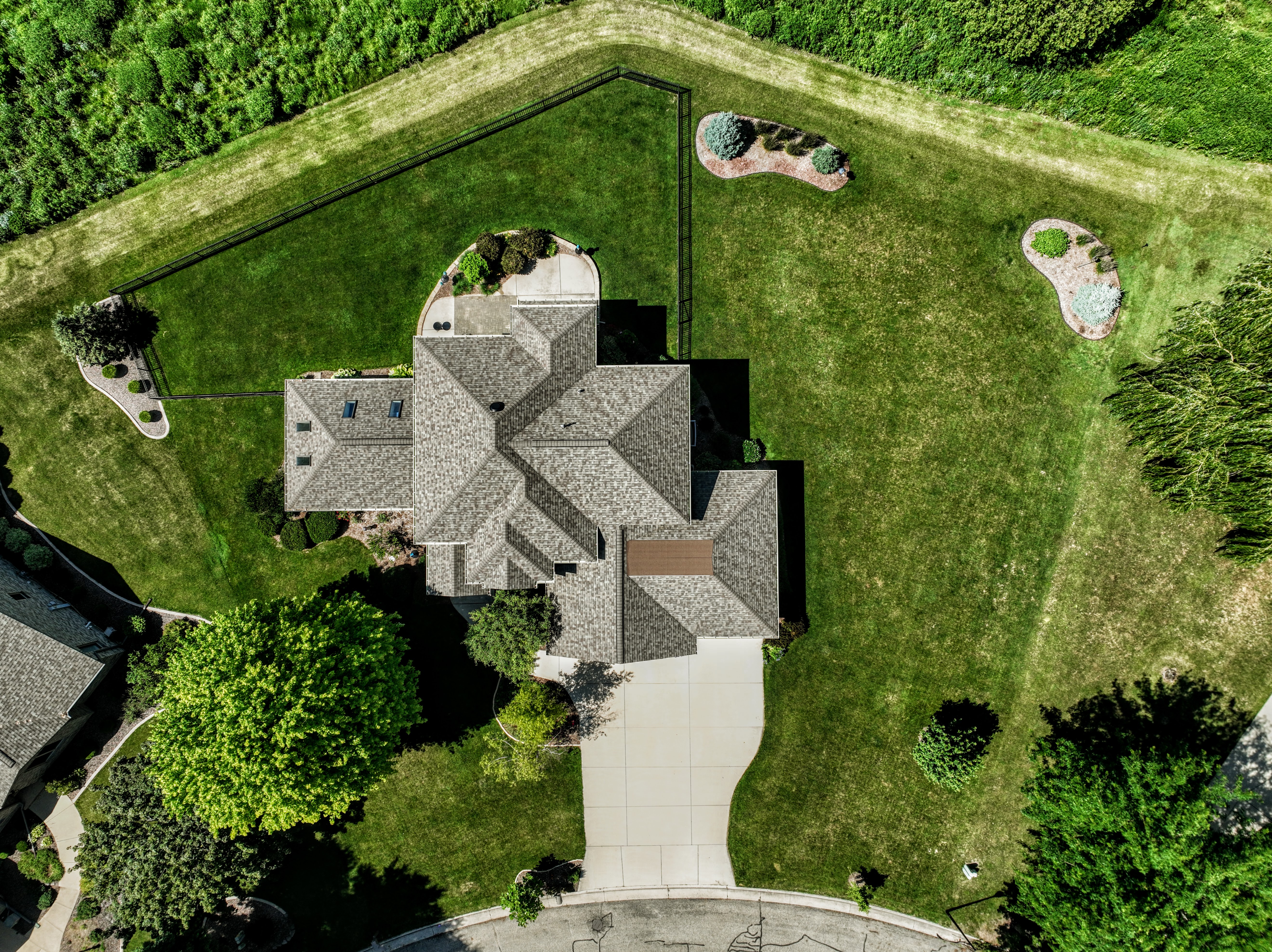 Jefferson, Wisconsin, 53549, United States, 4 Bedrooms Bedrooms, ,4 BathroomsBathrooms,Residential,For Sale,1984363