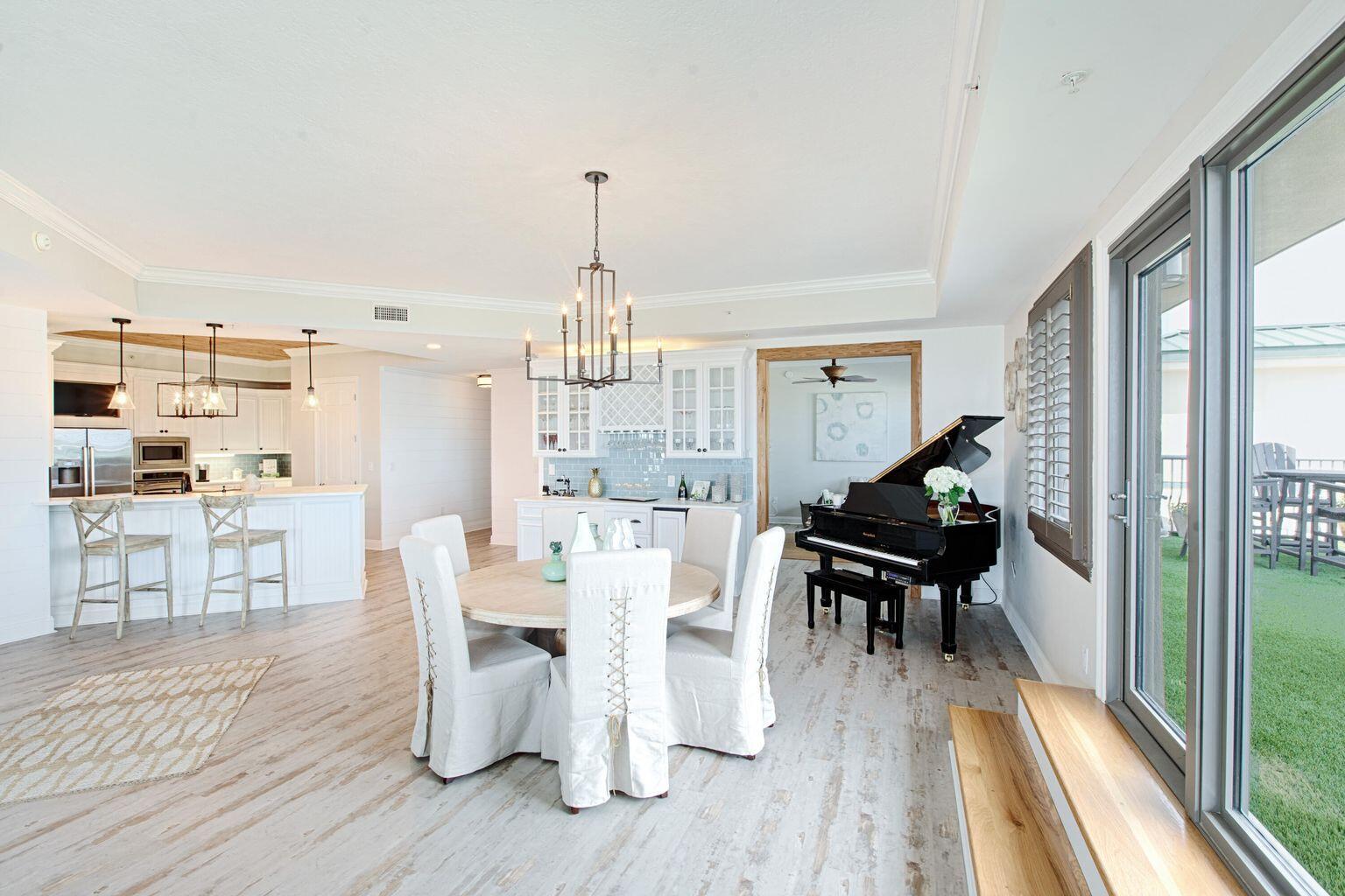 Destin, Florida, 32541, United States, 4 Bedrooms Bedrooms, ,4 BathroomsBathrooms,Residential,For Sale,1977967