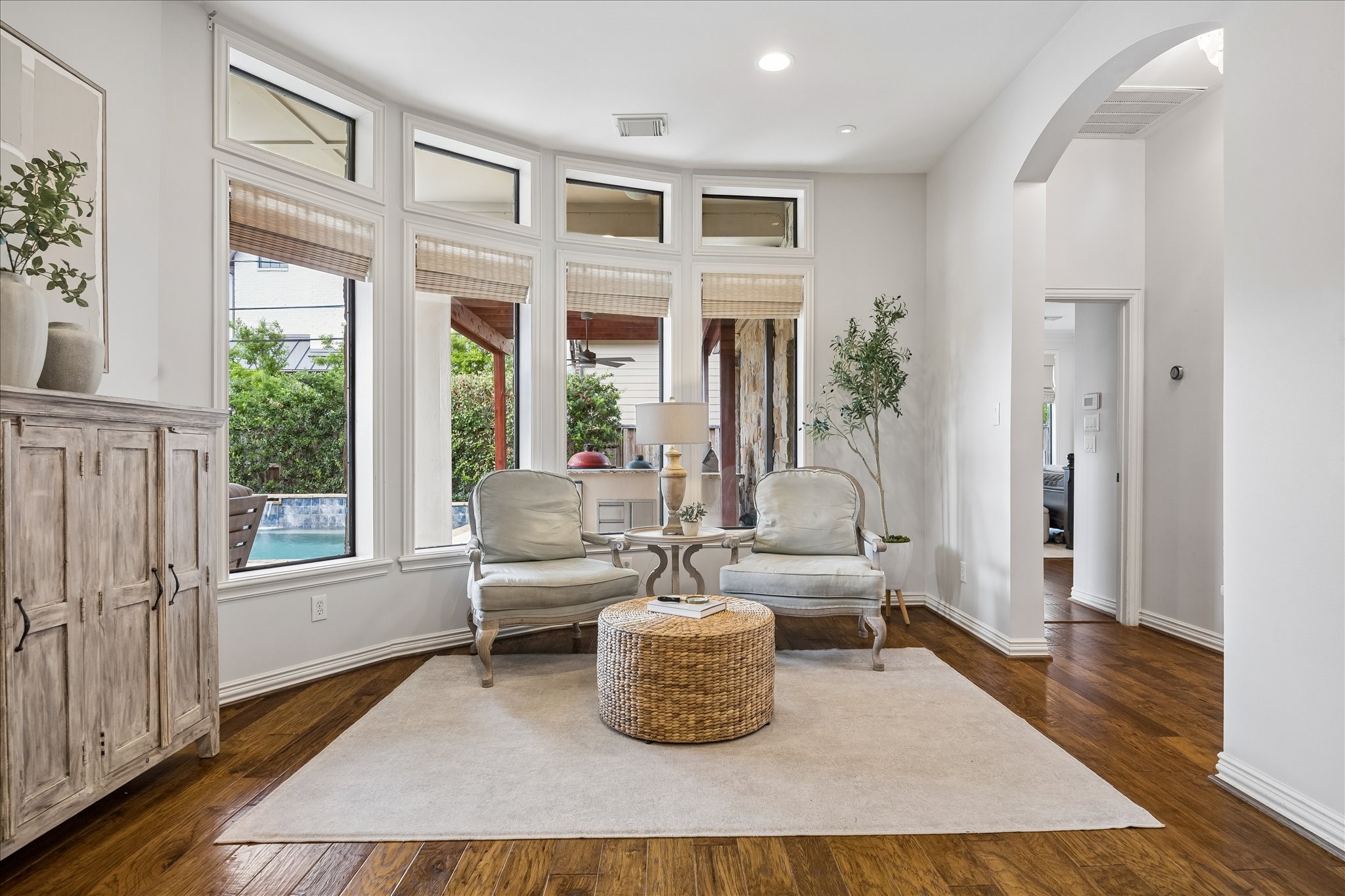  3642 Aberdeen Way - 物件實景