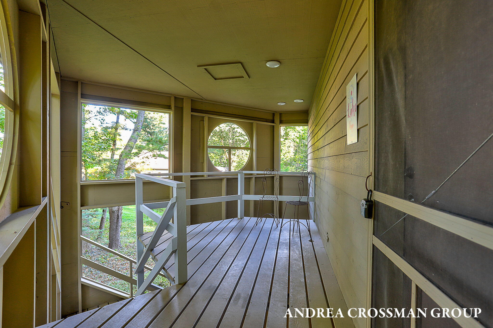 Fennville, Michigan, 49408, United States, 4 Bedrooms Bedrooms, ,3 BathroomsBathrooms,Residential,For Sale,1950968