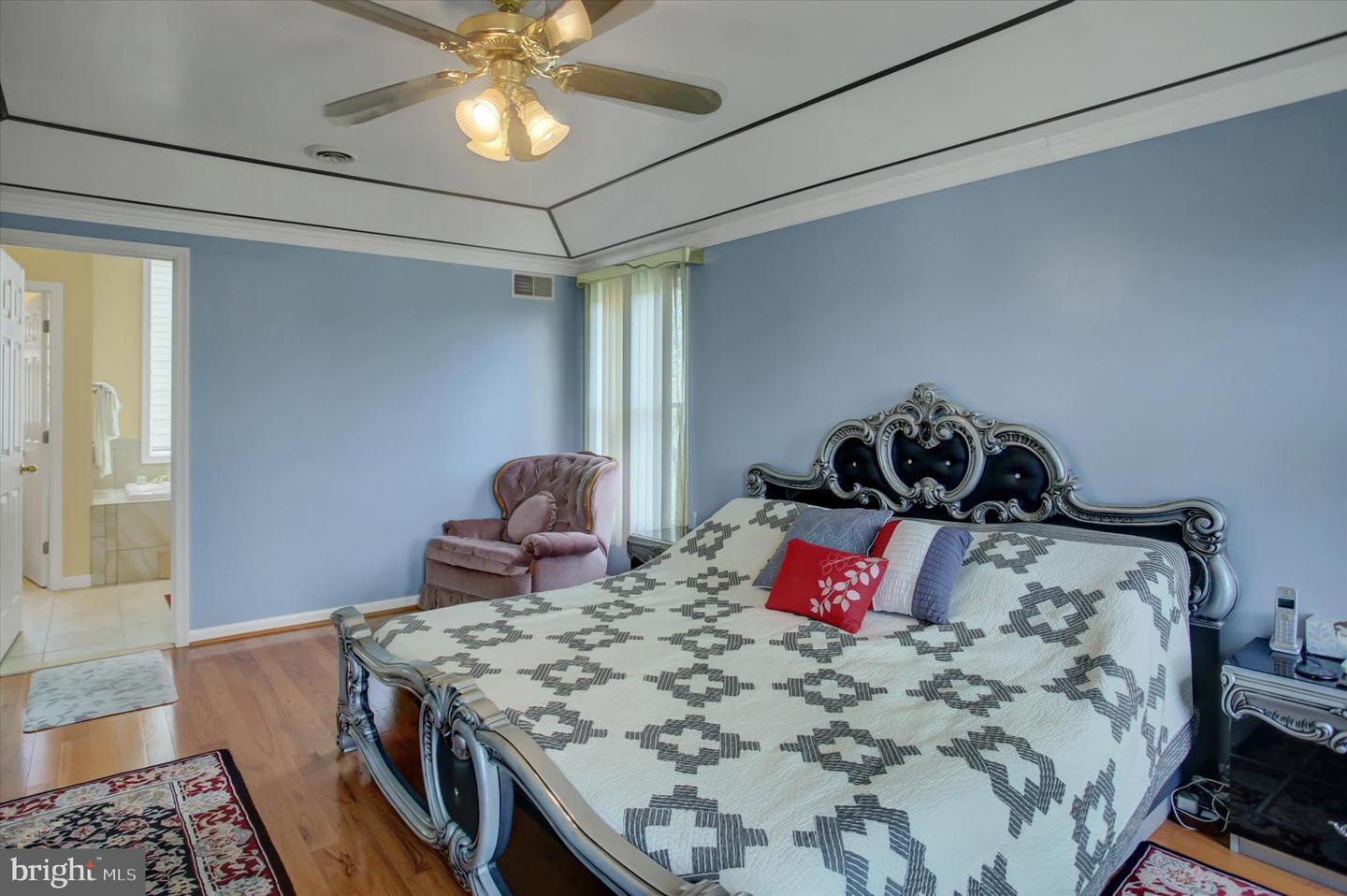 Chambersburg, Pennsylvania, 17202, United States, 5 Bedrooms Bedrooms, ,6 BathroomsBathrooms,Residential,For Sale,1989609