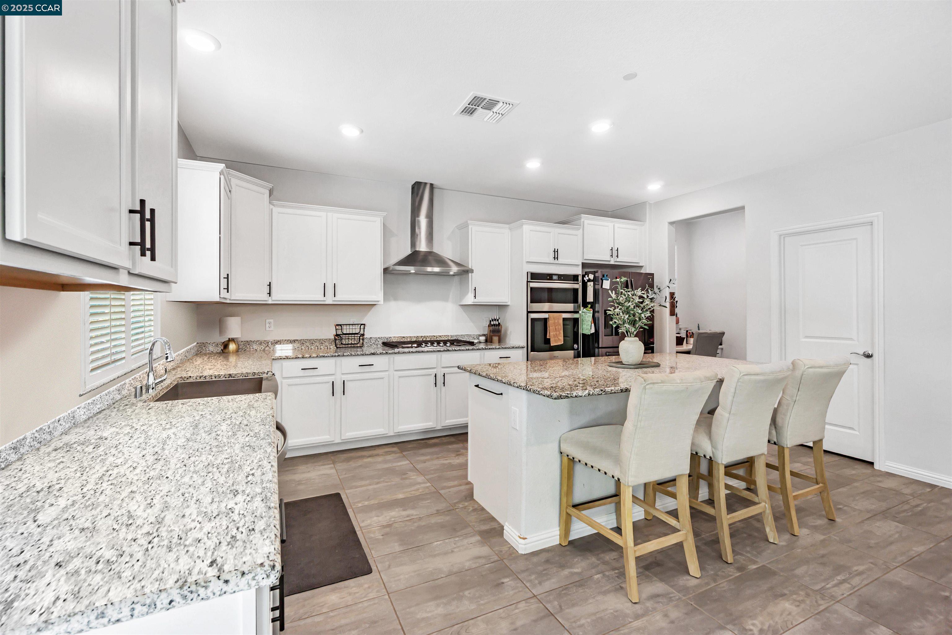 Brentwood, California, 94561, United States, 4 Bedrooms Bedrooms, ,2 BathroomsBathrooms,Residential,For Sale,1997182