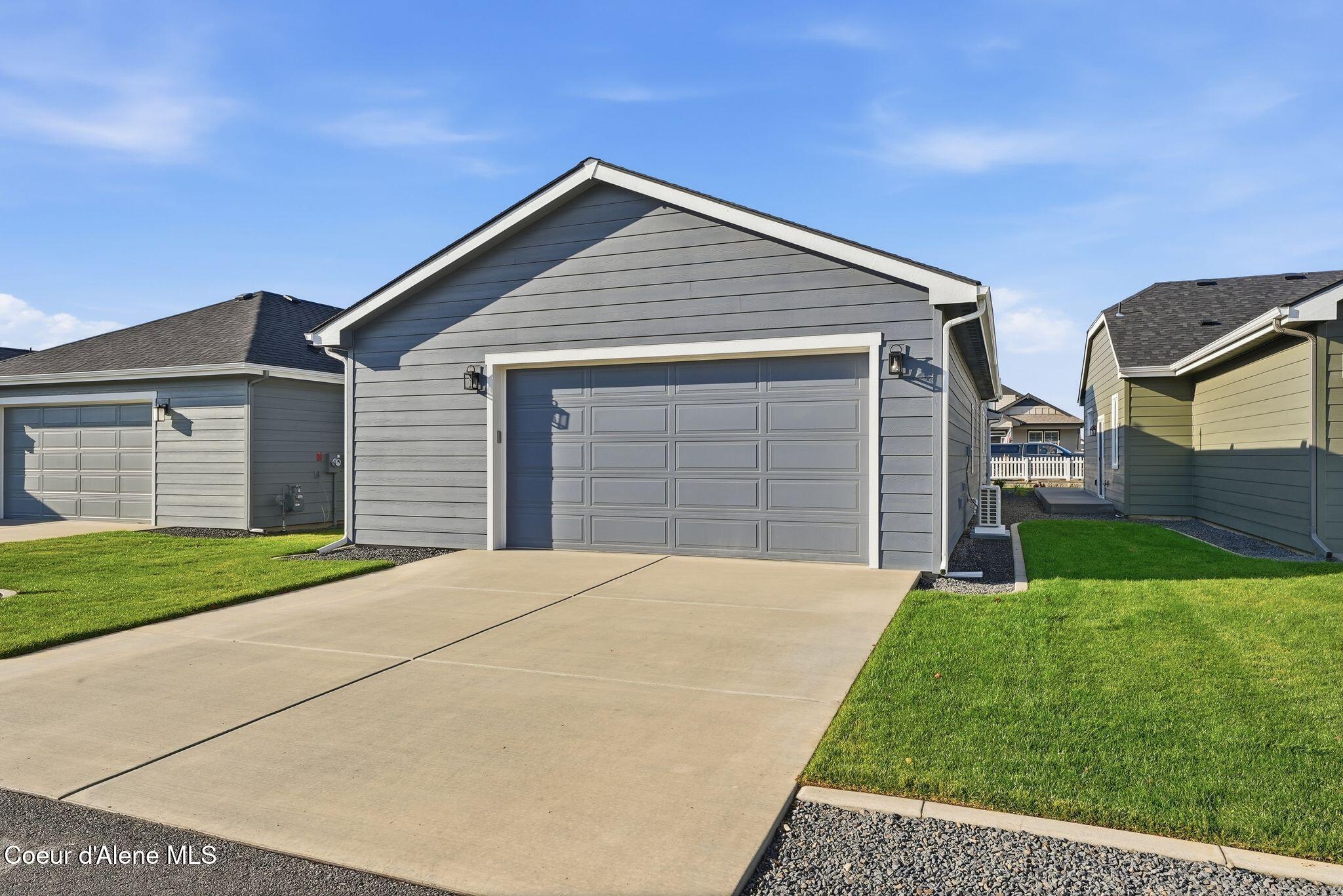 Coeur D'alene, Idaho, 83815, United States, 2 Bedrooms Bedrooms, ,Residential,For Sale,1991054