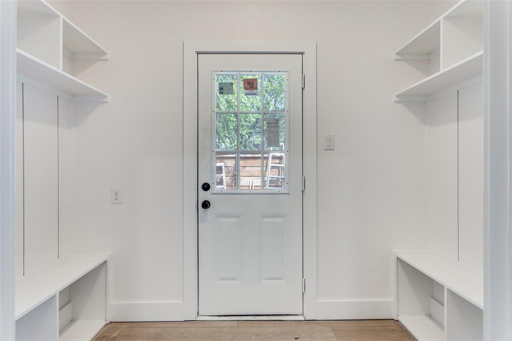 Fort Worth, Texas, 76109, United States, 4 Bedrooms Bedrooms, ,3 BathroomsBathrooms,Residential,For Sale,1974156