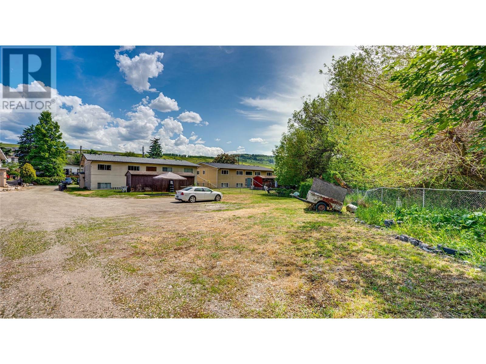 VERNON, British Columbia, V1T 7P8, CA, 8 Bedrooms Bedrooms, ,4 BathroomsBathrooms,Residential,For Sale,1837087