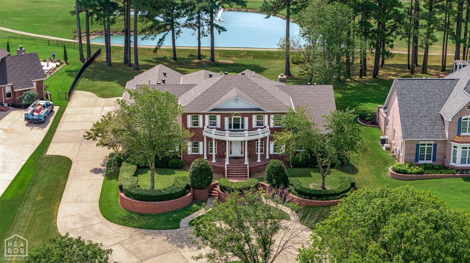 Jonesboro, Arkansas, 72404, United States, 4 Bedrooms Bedrooms, ,5 BathroomsBathrooms,Residential,For Sale,1983178