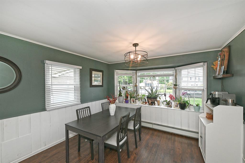 Levittown, New York, 11756, United States, 4 Bedrooms Bedrooms, ,1 BathroomBathrooms,Residential,For Sale,1984433