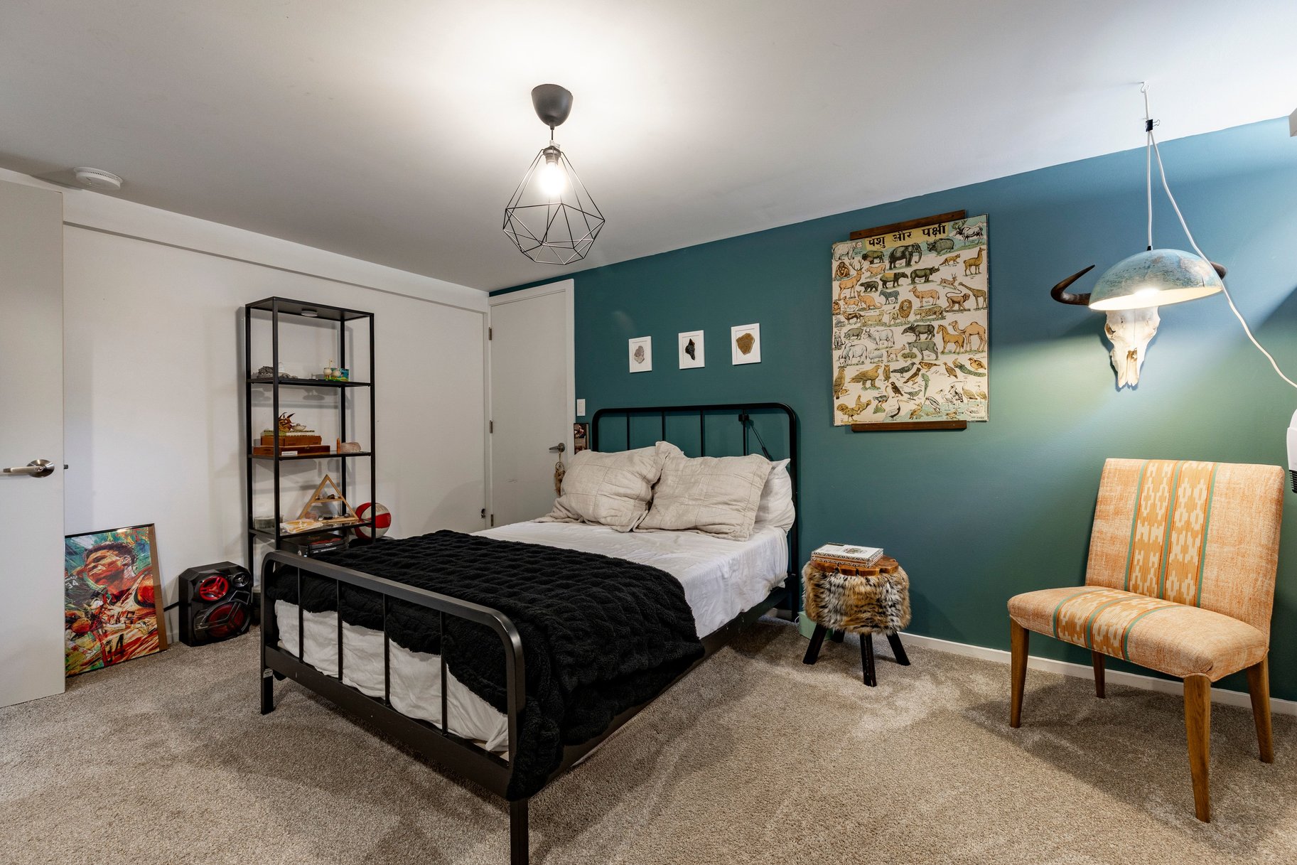  Spacious Millcreek Bungalow with Expansive Backyard & 2-Car Garage - 物件實景