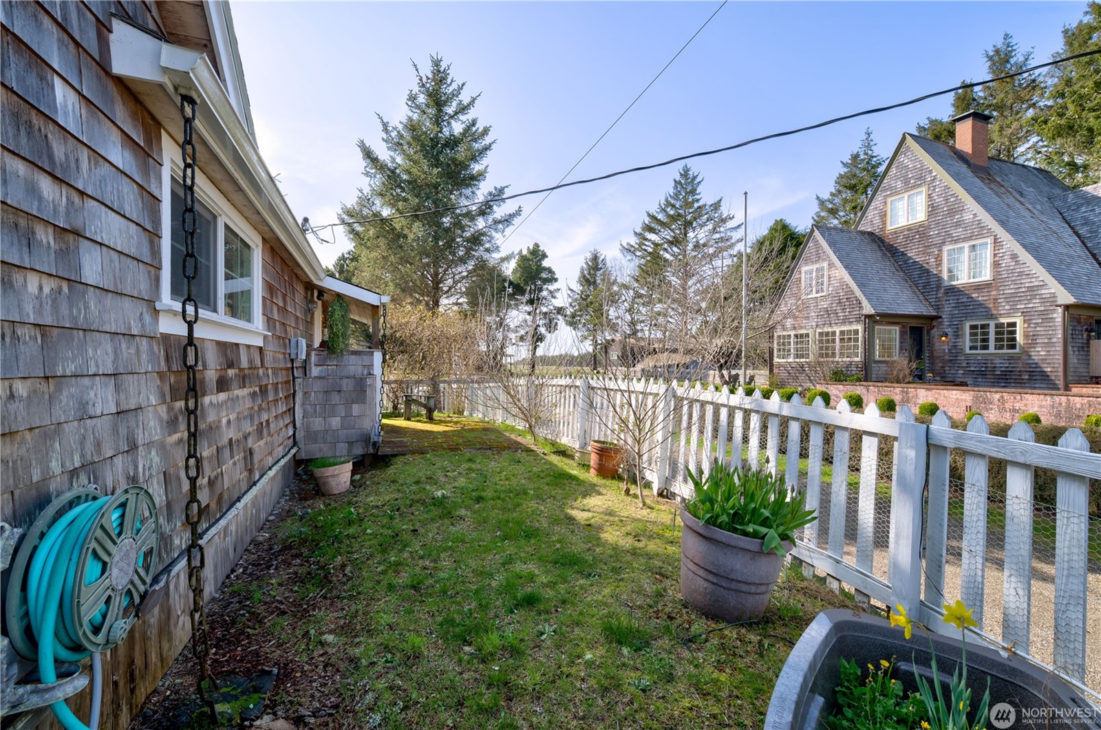 Seaview, Washington, 98644, United States, 4 Bedrooms Bedrooms, ,1 BathroomBathrooms,Residential,For Sale,1922950