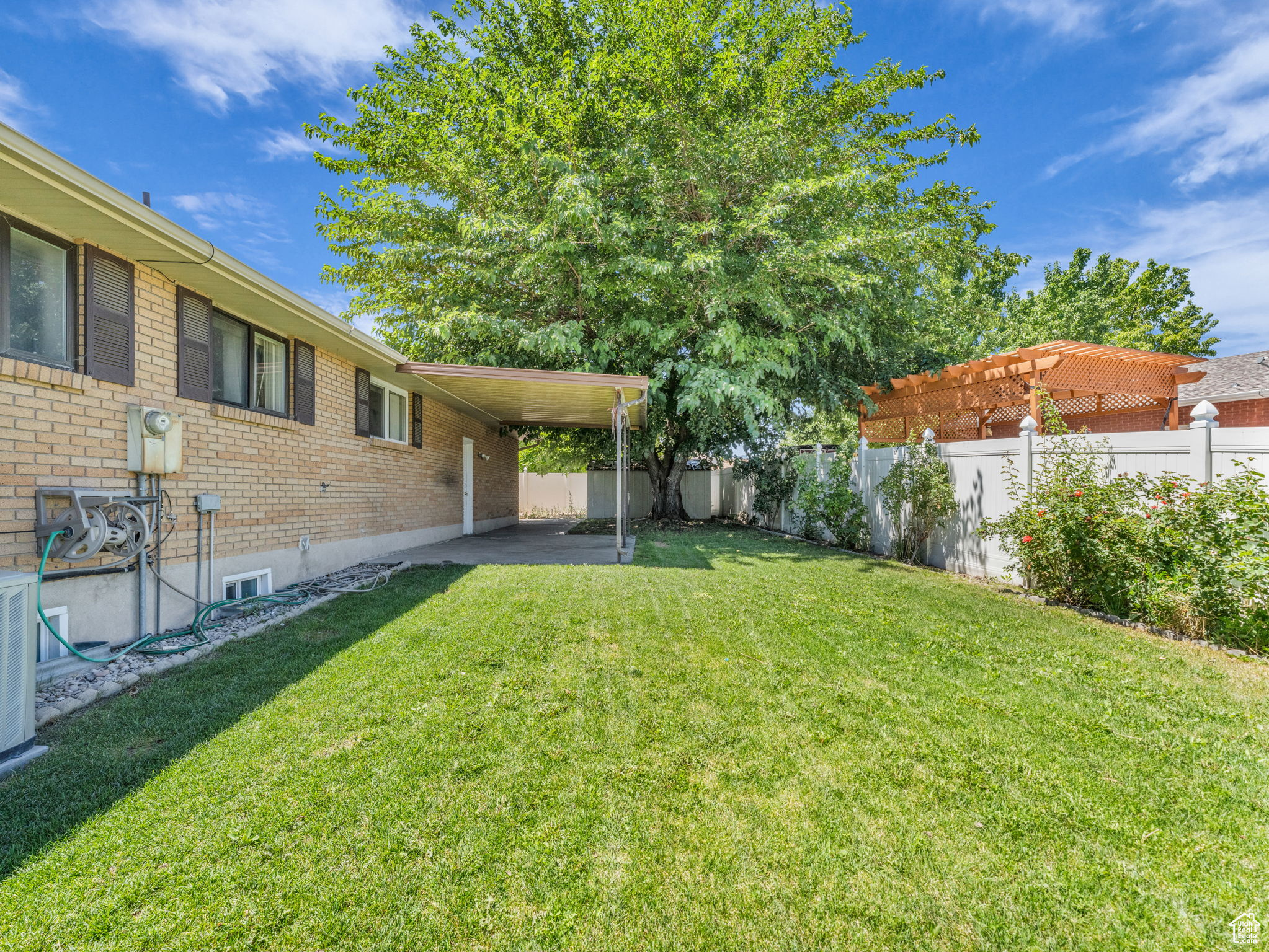 Taylorsville, Utah, 84129, United States, 4 Bedrooms Bedrooms, ,1 BathroomBathrooms,Residential,For Sale,1890353