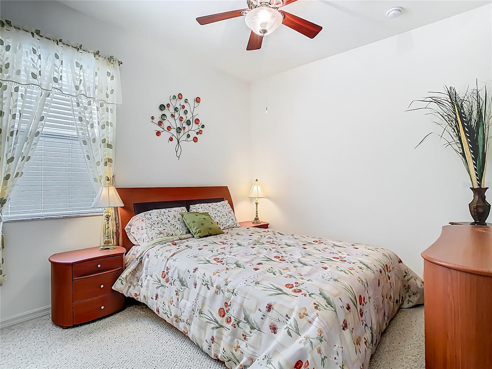 ORLANDO, Florida, 32828, United States, 5 Bedrooms Bedrooms, ,3 BathroomsBathrooms,Residential,For Sale,1923242