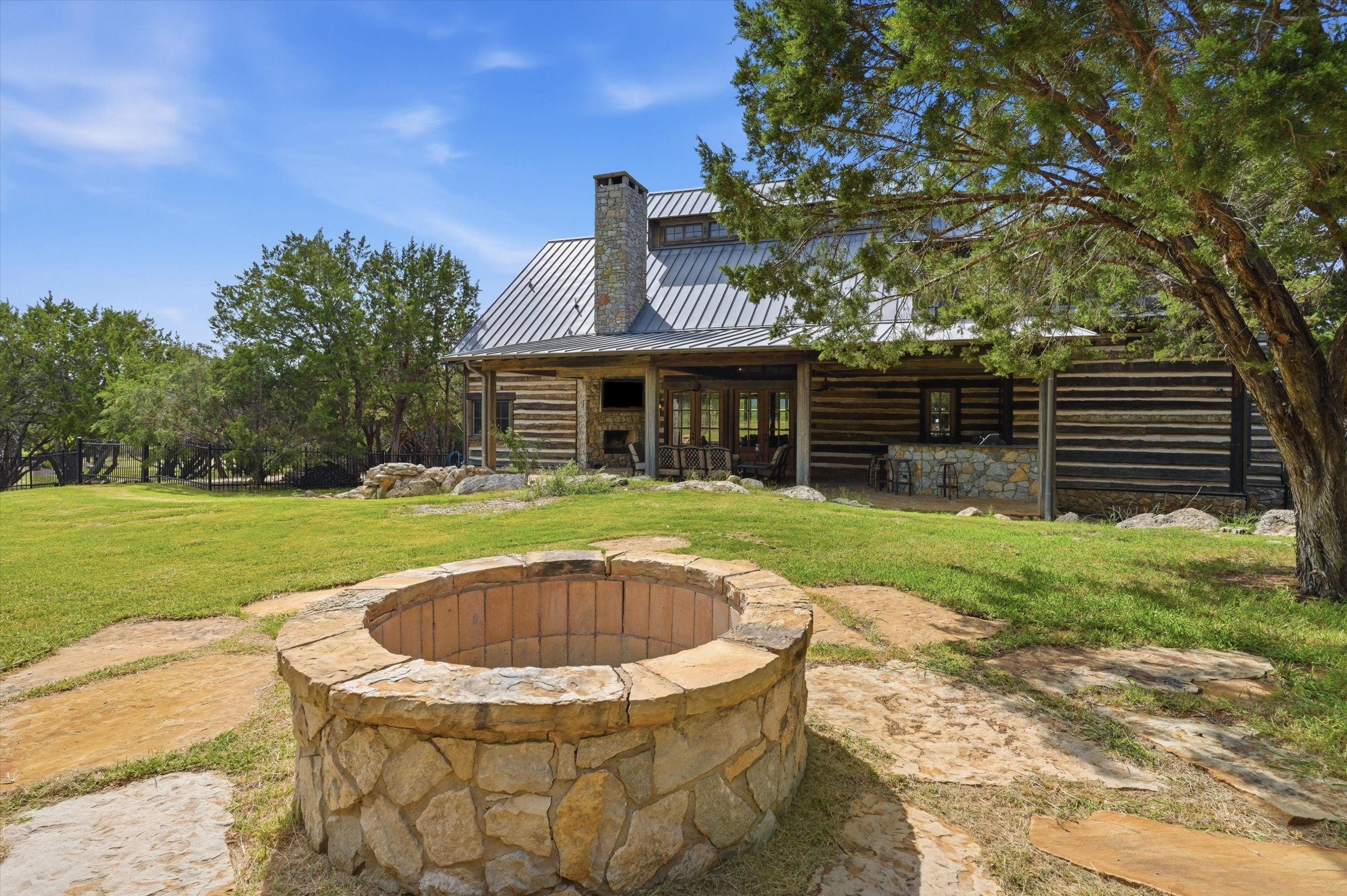  1046 Grandview Drive, Graford, TX, 76449 - 物件實景