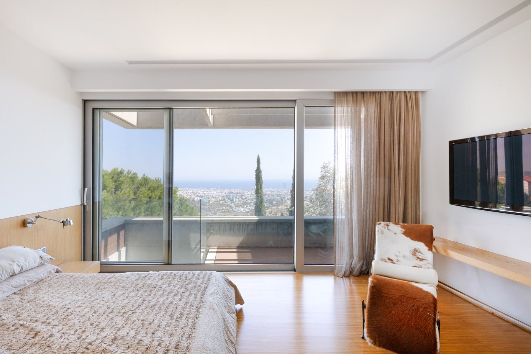  Sea-View Five Bedroom Villa with Private Pool in Mesa Geitonia, Limassol - 物件實景