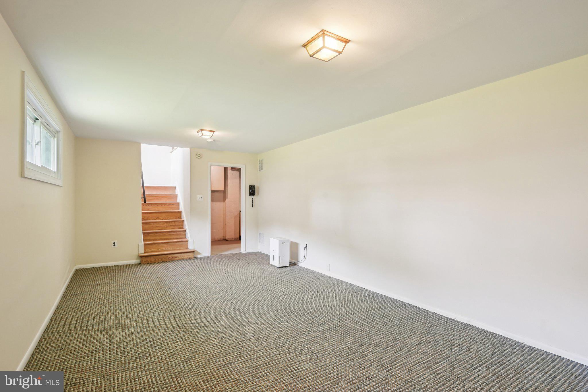 Silver Spring, Maryland, 20906, United States, 3 Bedrooms Bedrooms, ,2 BathroomsBathrooms,Residential,For Sale,1916566