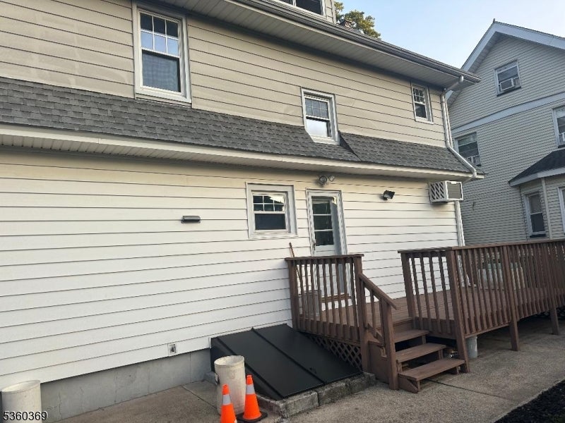 Rutherford Boro, New Jersey, 07070, United States, 3 Bedrooms Bedrooms, ,2 BathroomsBathrooms,Residential,For Sale,1983720