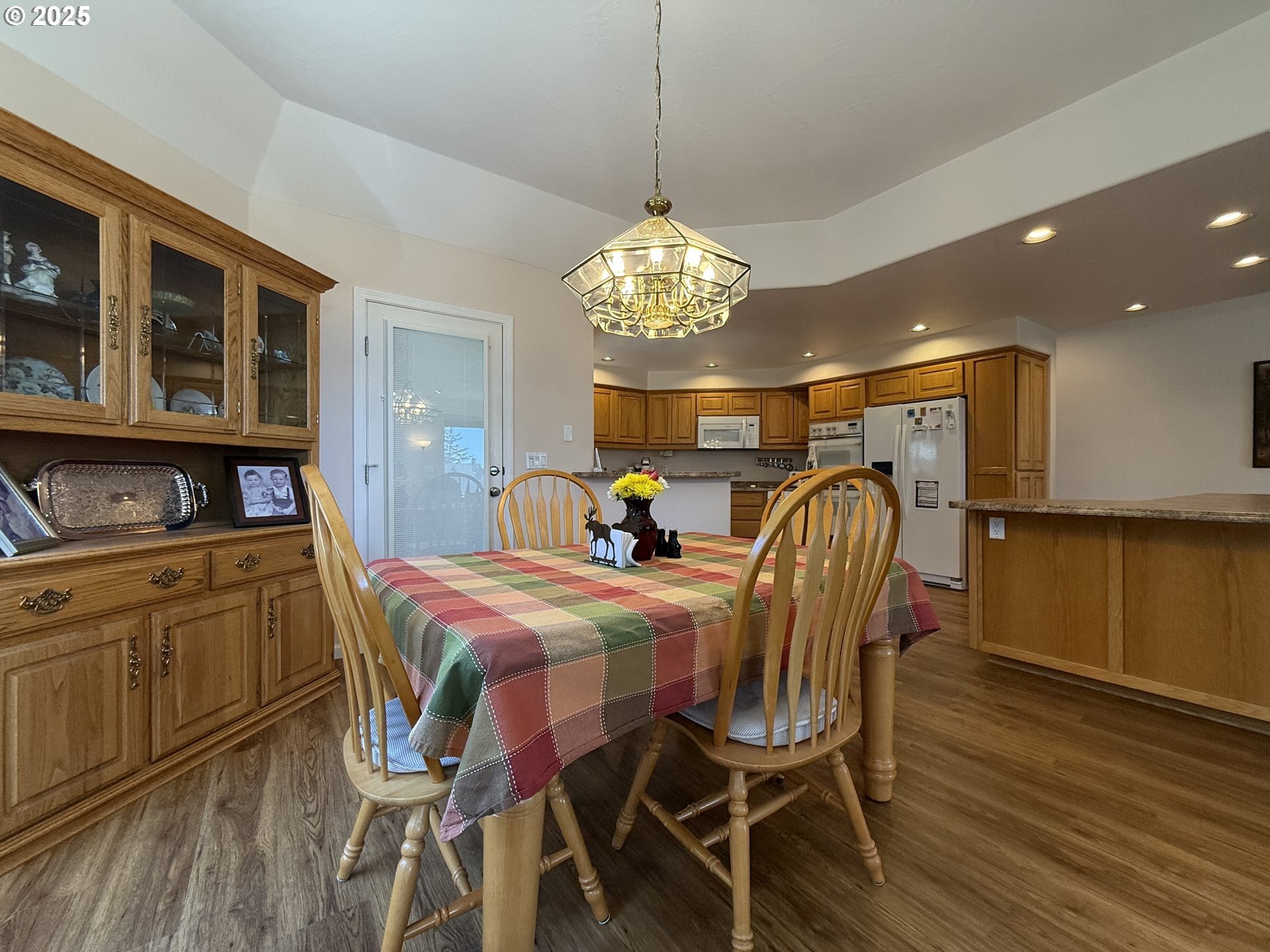 Brookings, Oregon, 97415, United States, 3 Bedrooms Bedrooms, ,2 BathroomsBathrooms,Residential,For Sale,1977623