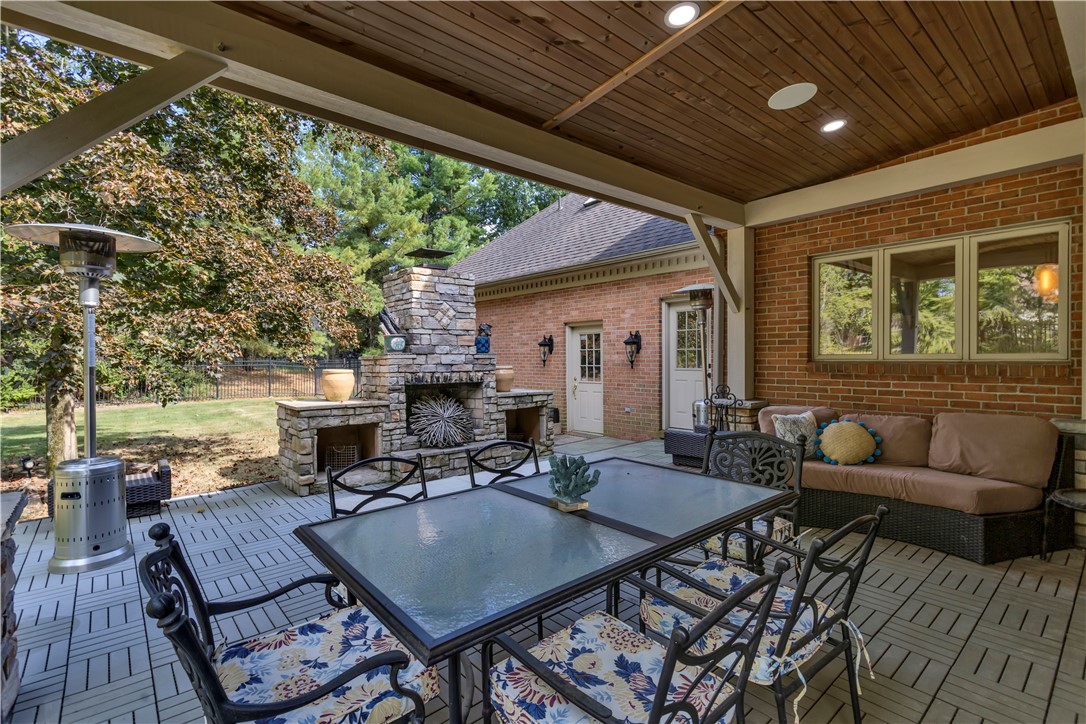 Hampton, Pennsylvania, 15044, United States, 4 Bedrooms Bedrooms, ,6 BathroomsBathrooms,Residential,For Sale,1947069