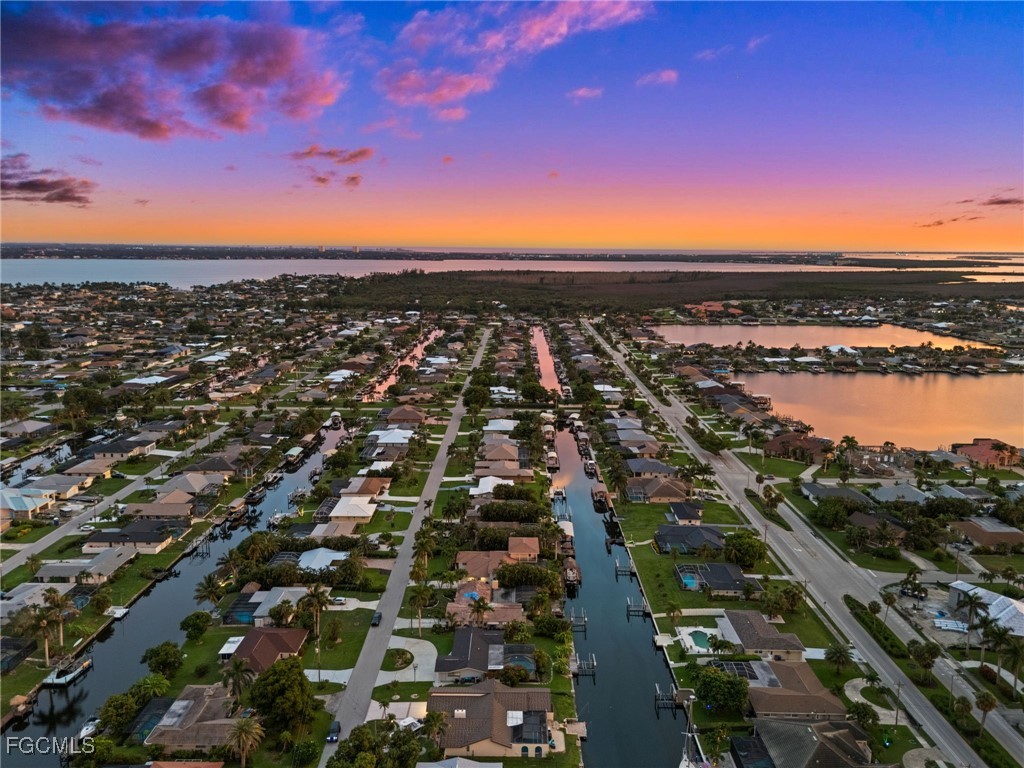 Cape Coral, Florida, 33914, United States, 2 Bedrooms Bedrooms, ,3 BathroomsBathrooms,Residential,For Sale,1974730