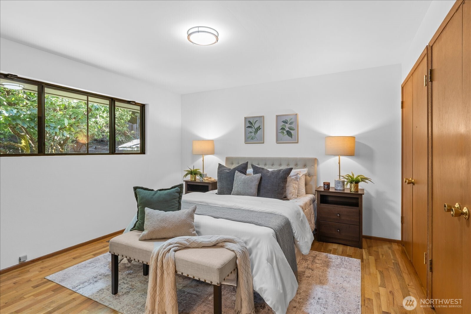 Edmonds, Washington, 98026, United States, 3 Bedrooms Bedrooms, ,1 BathroomBathrooms,Residential,For Sale,1950976