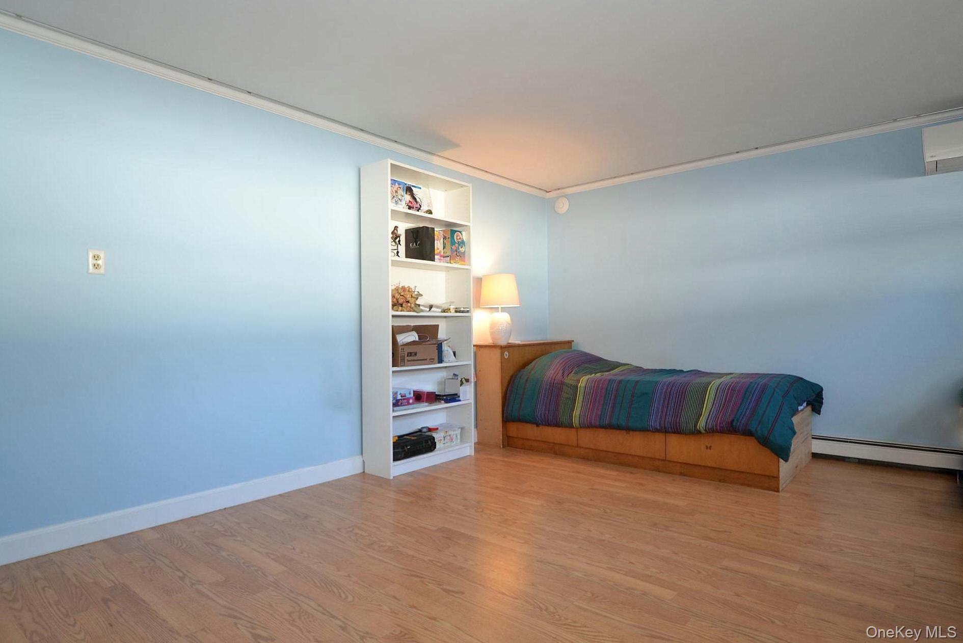 Patchogue, New York, 11772, United States, 3 Bedrooms Bedrooms, ,1 BathroomBathrooms,Residential,For Sale,1972956