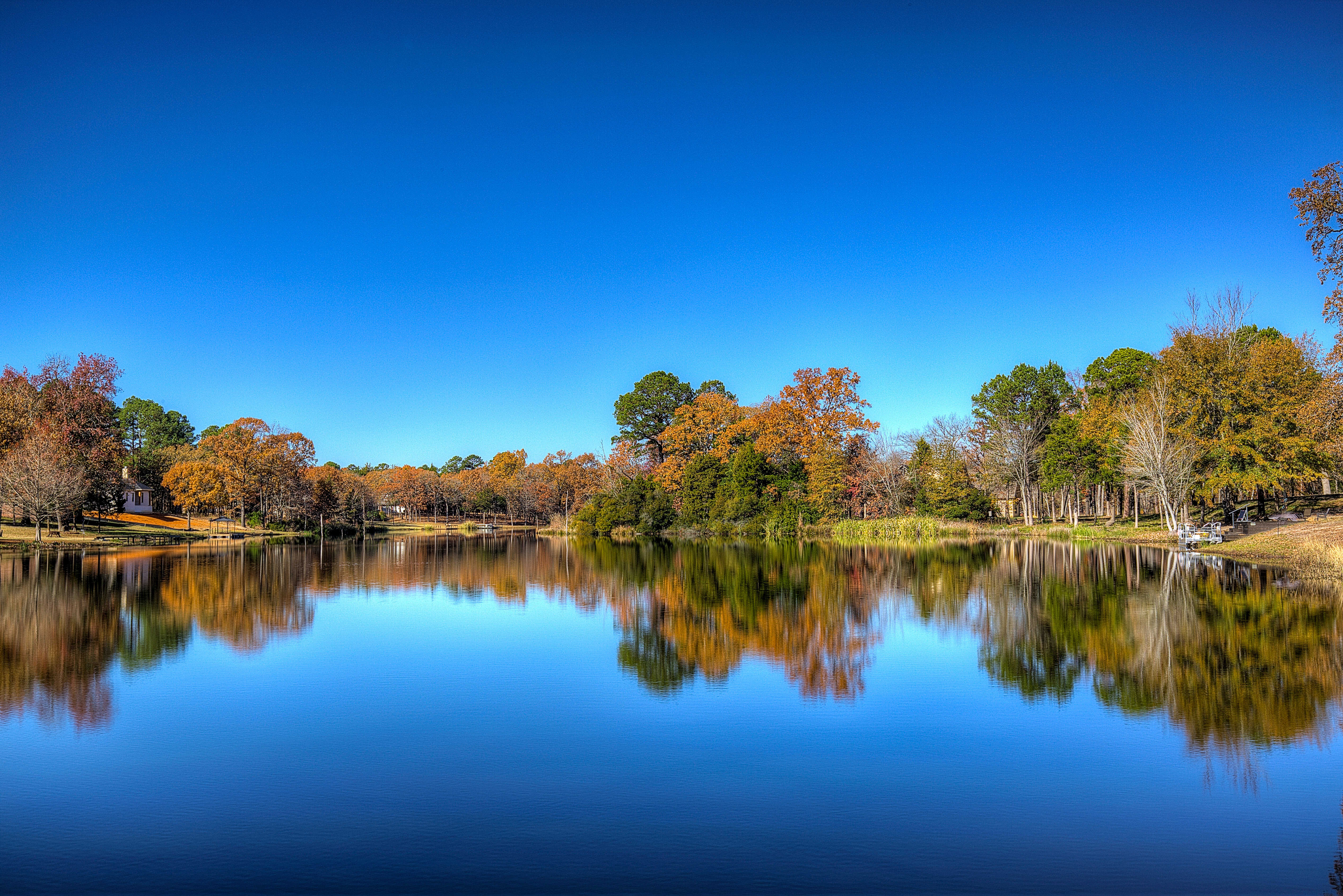 Mineola, Texas, 75773, United States, 4 Bedrooms Bedrooms, ,4 BathroomsBathrooms,Residential,For Sale,1981031